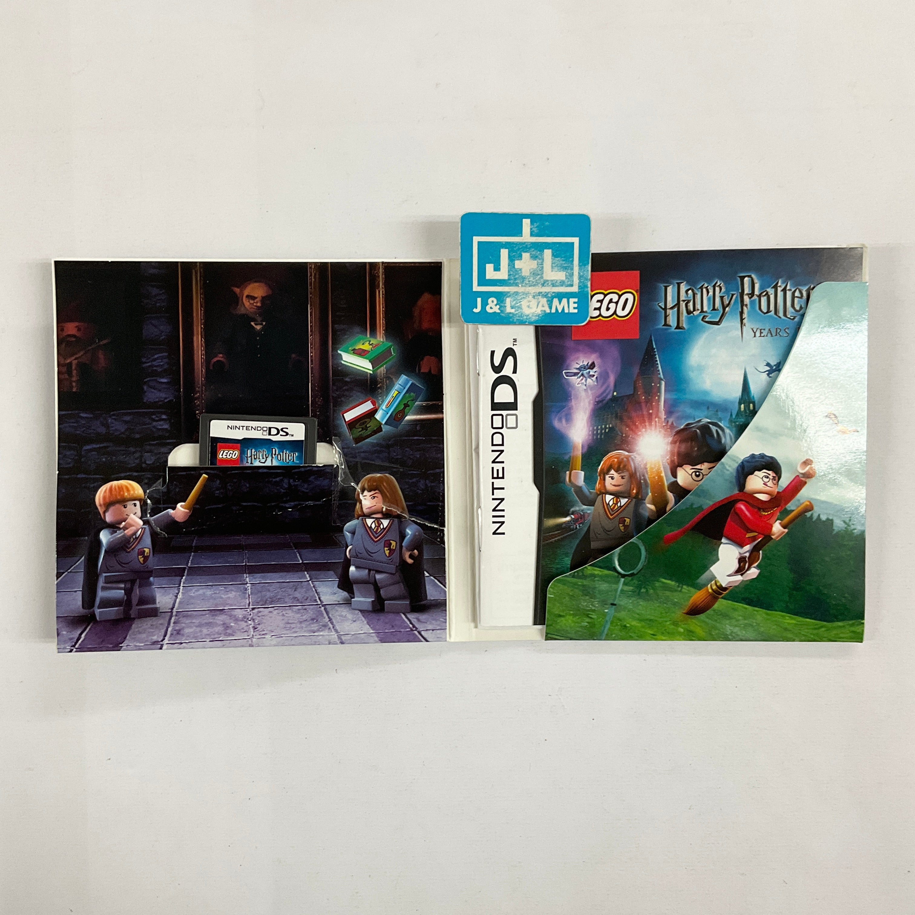 LEGO Harry Potter: Years 1-4 (Holiday Pack) - (NDS) Nintendo DS [Pre-Owned] Video Games Warner Bros. Interactive Entertainment   