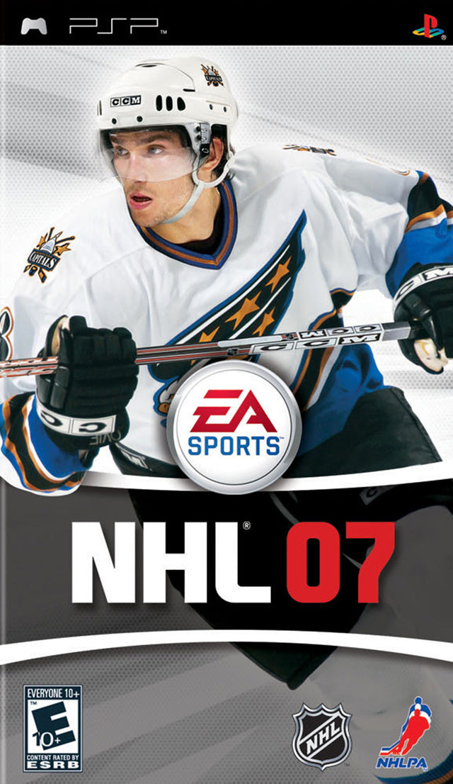 NHL 07 - Sony PSP [Pre-Owned] Video Games EA Sports   