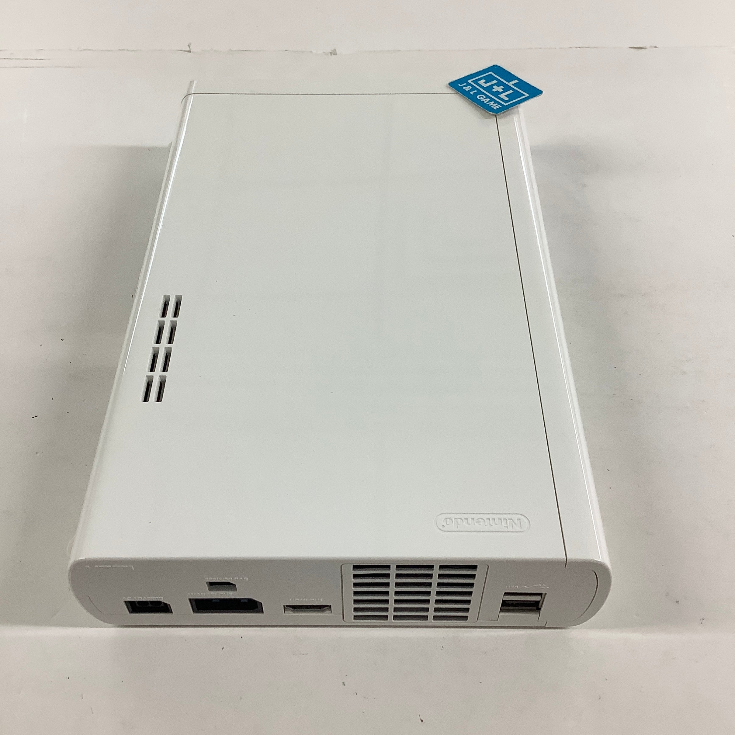 Nintendo Wii U Console 32GB (White) - Nintendo Wii U [Pre-Owned] (Japanese Import) Consoles Nintendo