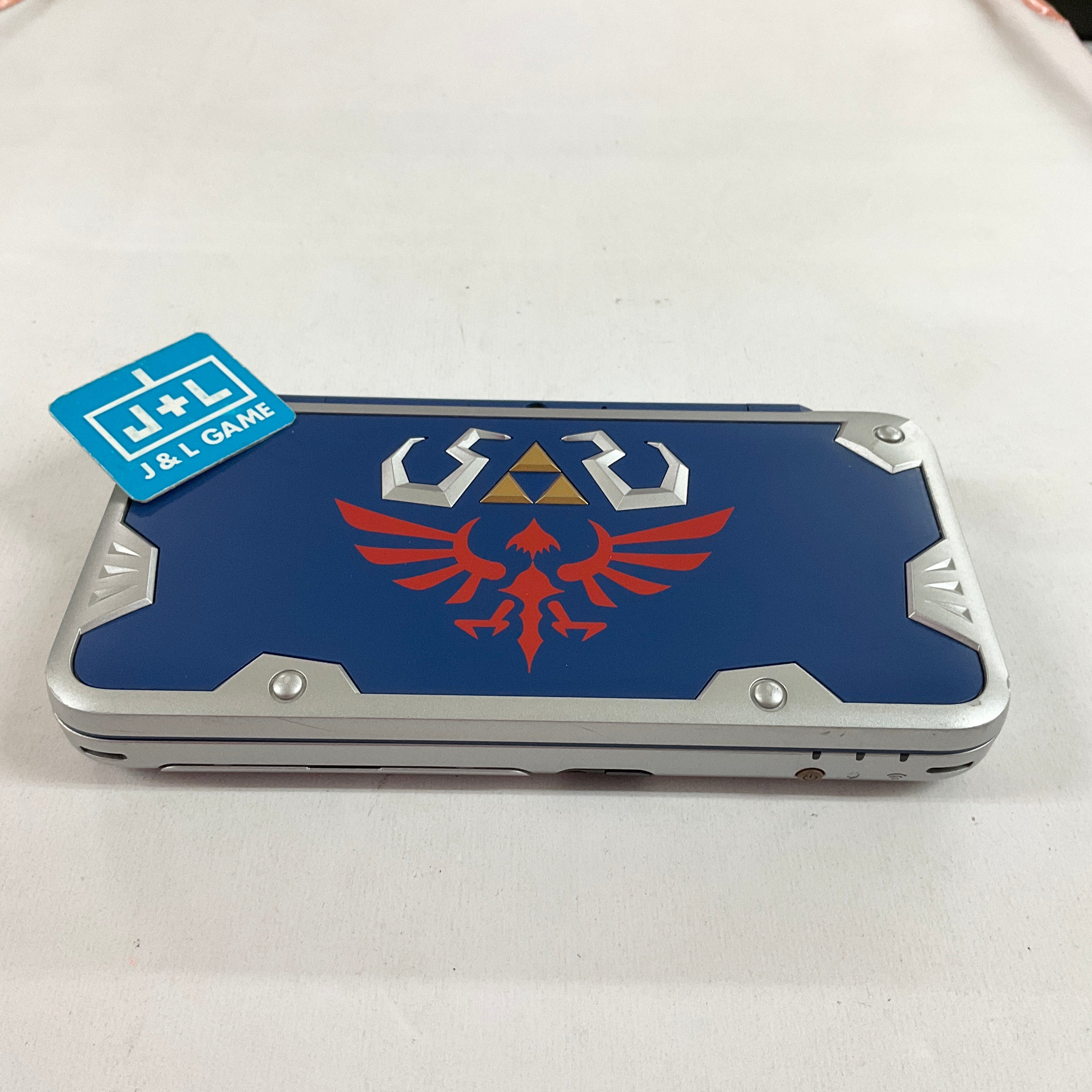 New Nintendo 2DS XL Console (Hylian Shield Edition) - Nintendo 3DS [Pre-Owned] Consoles Nintendo