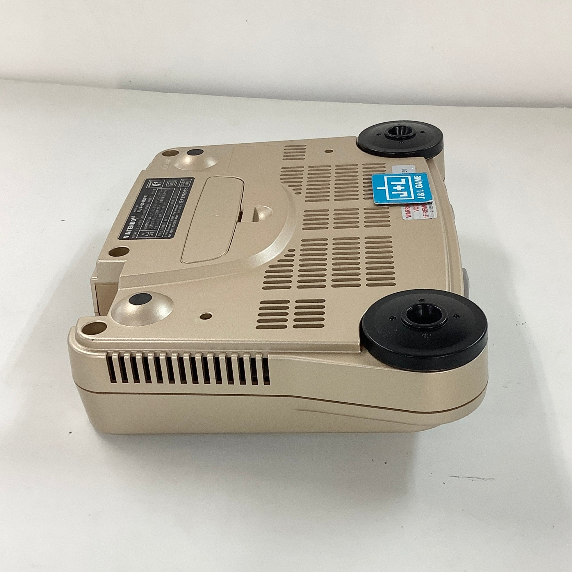 Nintendo 64 Hardware (Gold) - (N64) Nintendo 64 (Japanese Import) [Pre-Owned] Video Games Nintendo