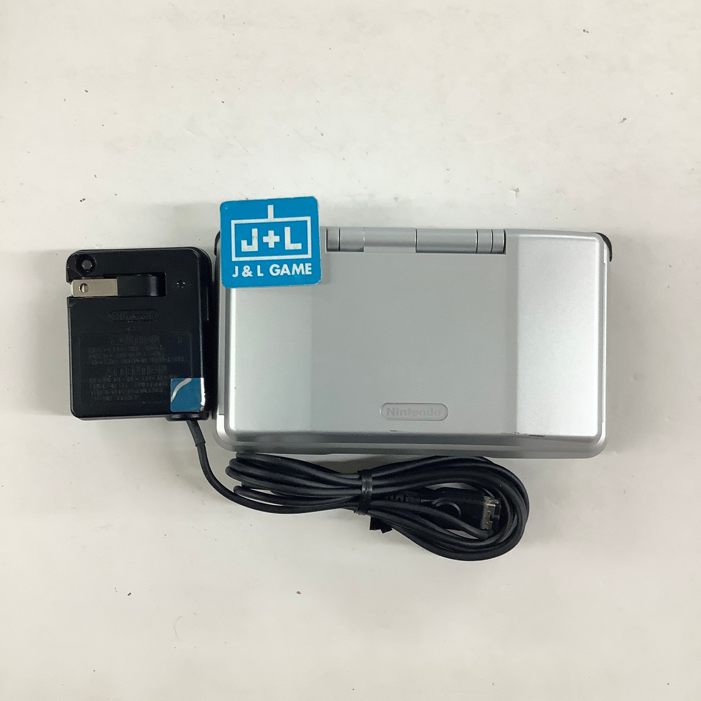 Nintendo DS Console (Platinum Silver with Metroid Prime Hunters Demo) - (NDS) Nintendo DS [Pre-Owned]