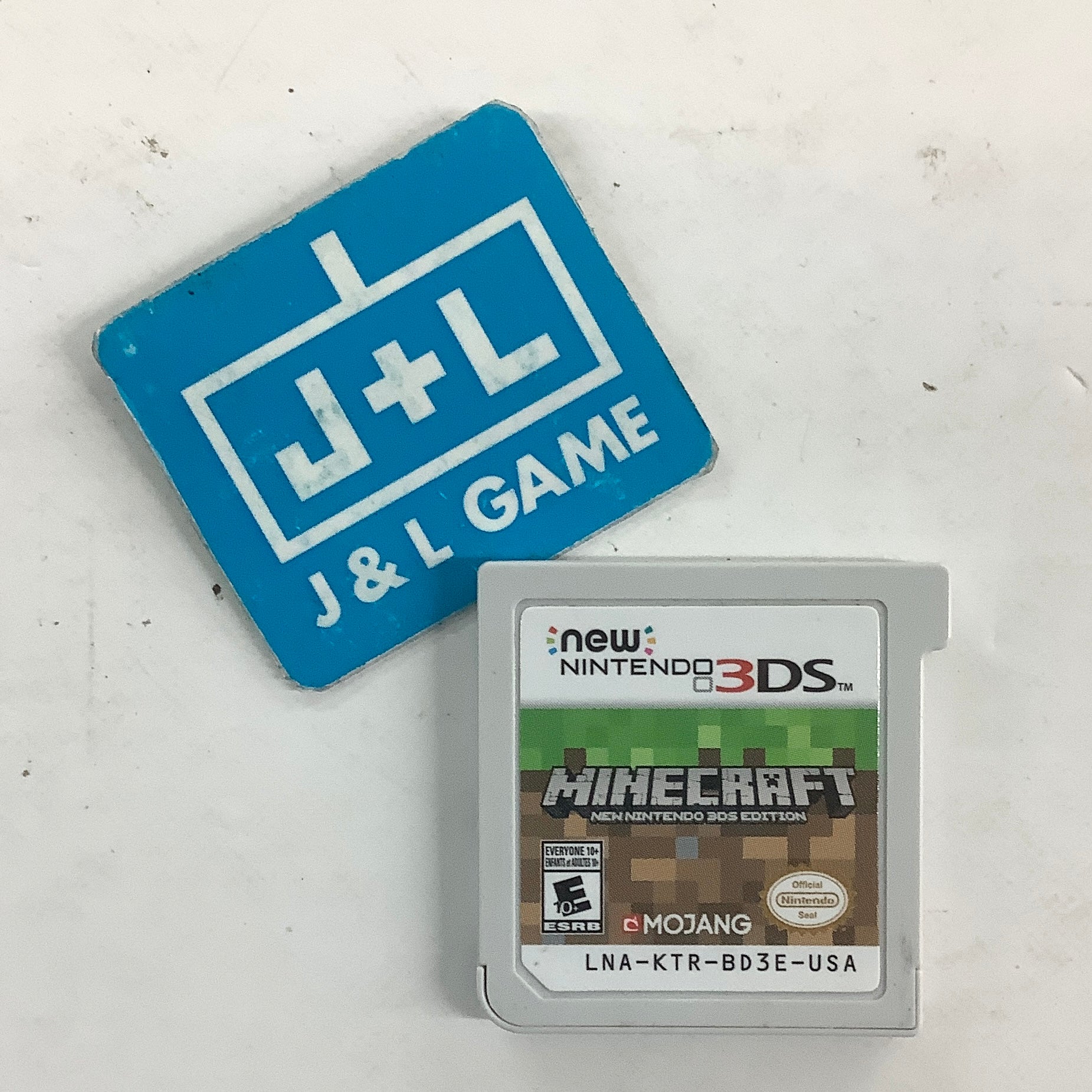 Minecraft: New Nintendo 3DS Edition - Nintendo 3DS [Pre-Owned] Video Games Mojang AB