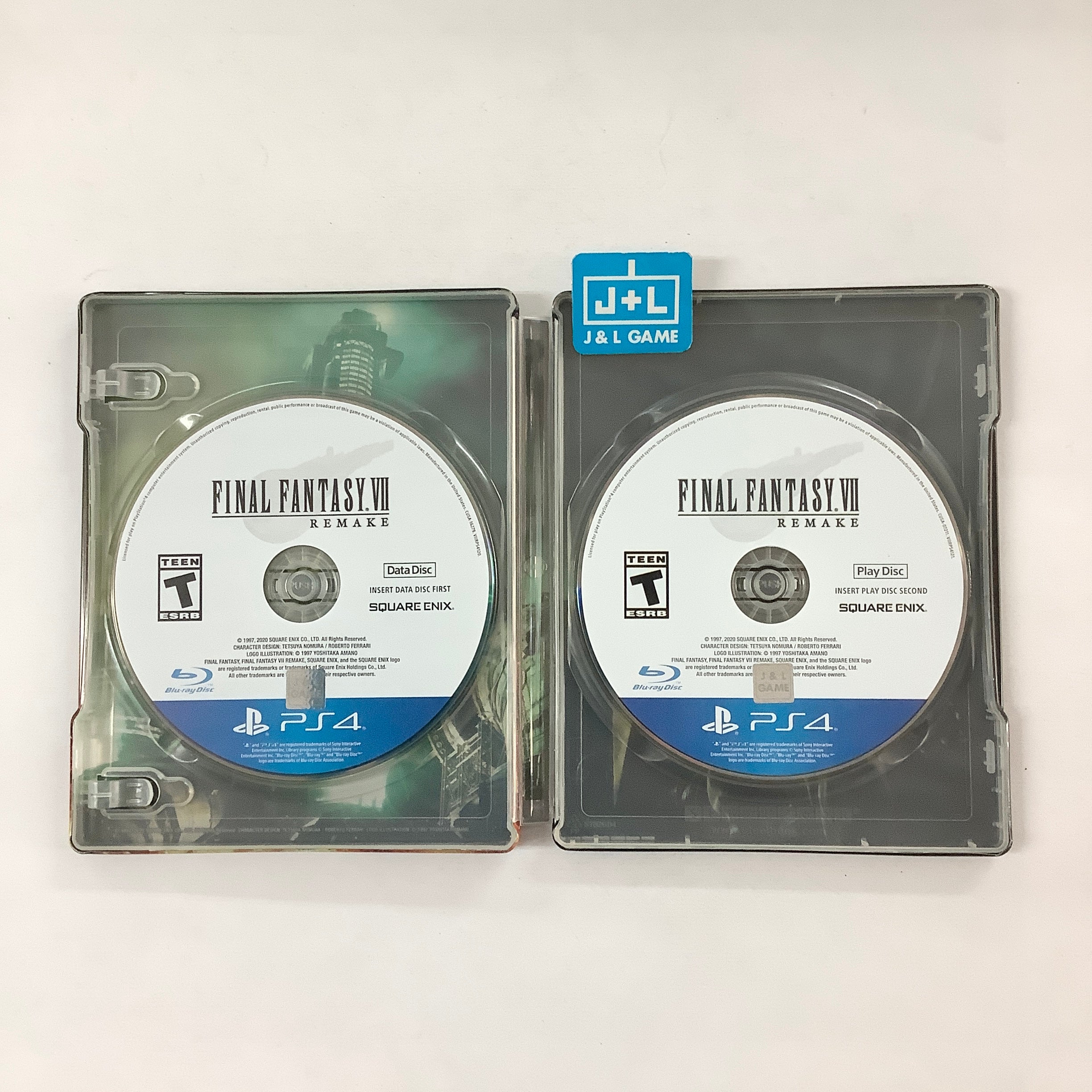 Final Fantasy VII Remake (Deluxe Edition) - (PS4 Final Fantasy VII Remake (Deluxe Edition) - (PS4