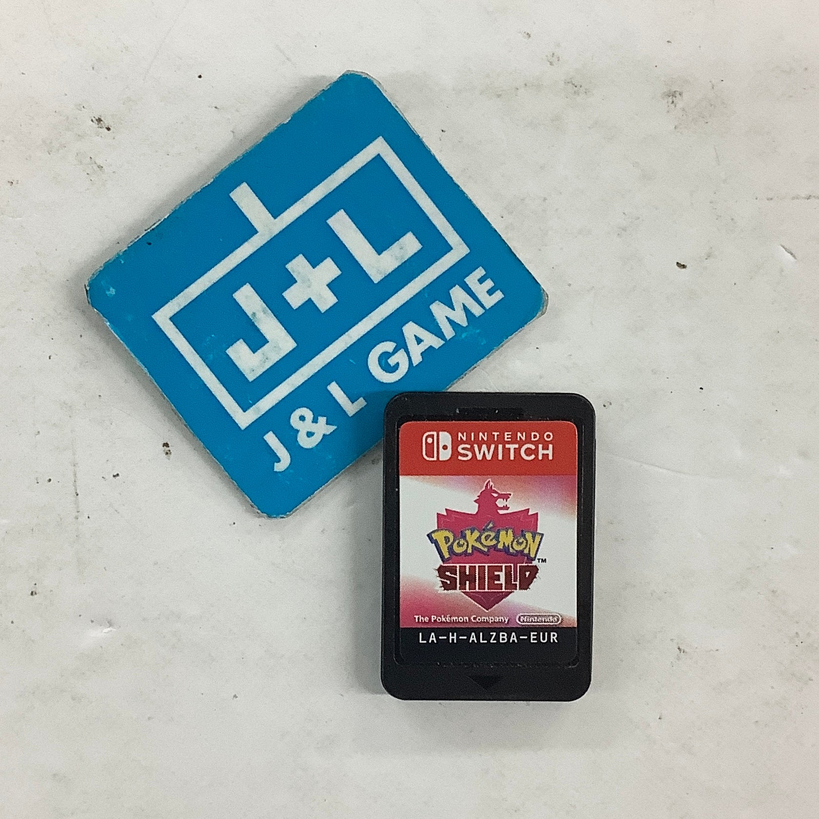 Pokemon Shield - (NSW) Nintendo Switch [Pre-Owned] Video Games Nintendo