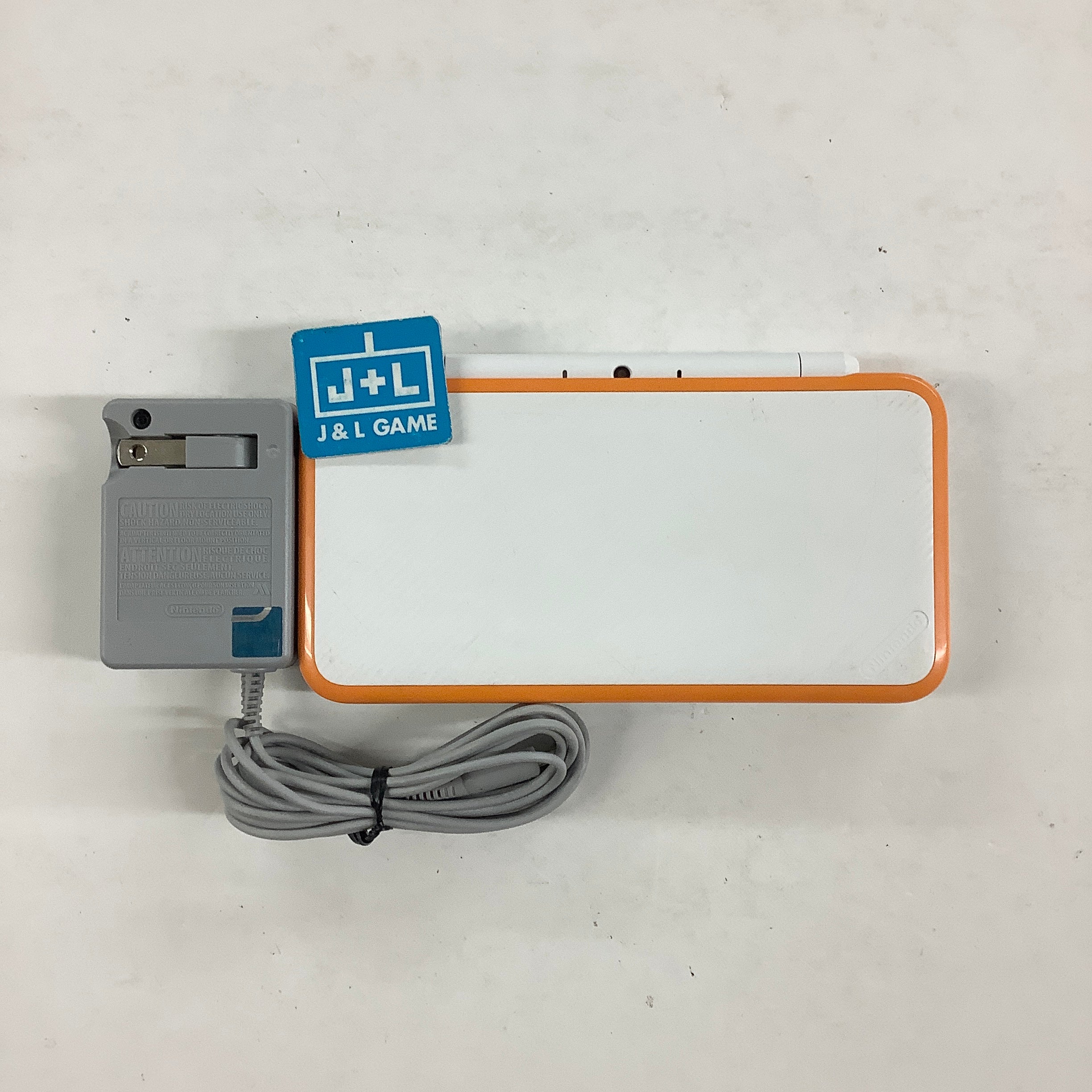 New Nintendo 2DS XL Console (White + Orange) - Nintendo 3DS [Pre-Owned] CONSOLE Nintendo