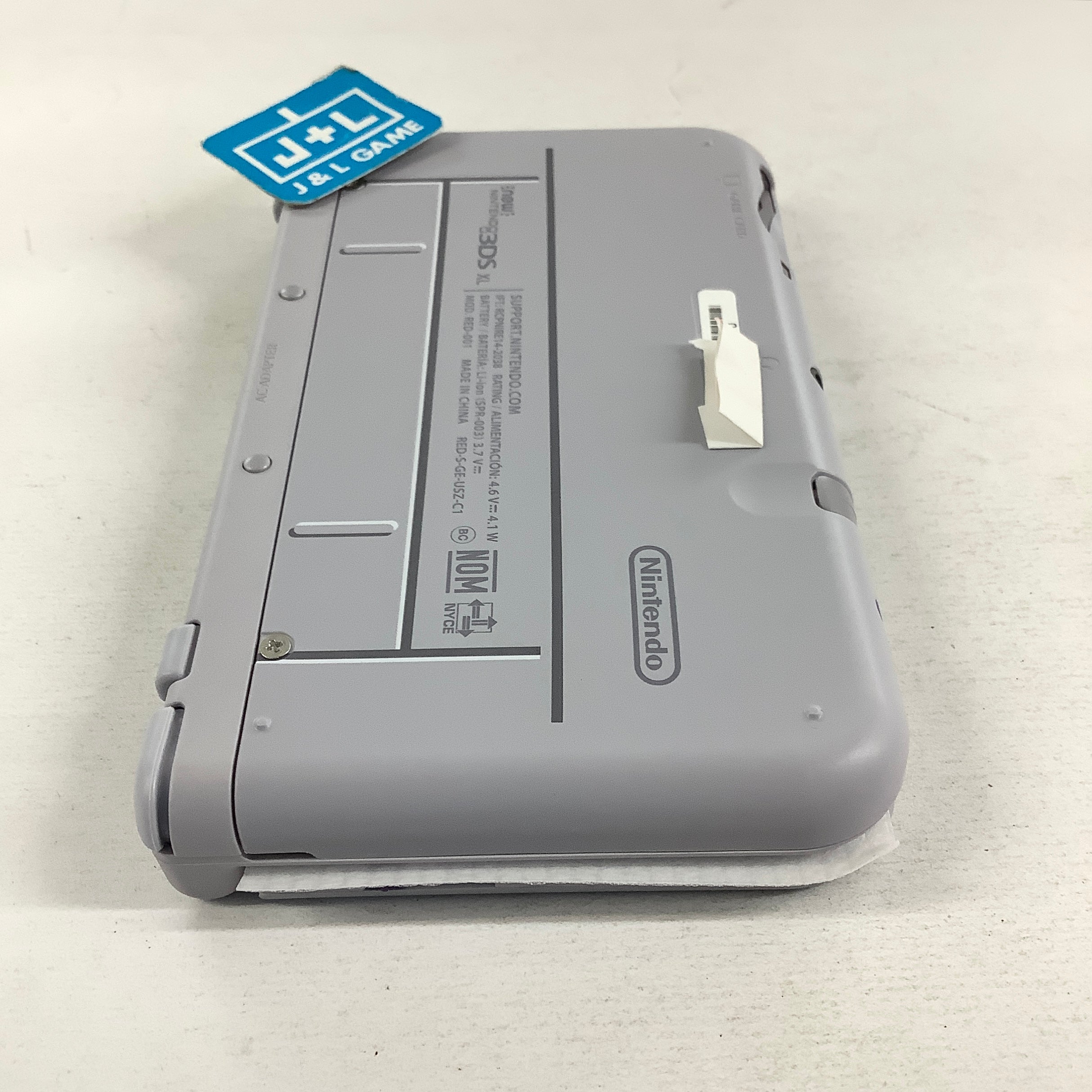 New Nintendo 3DS XL Console (Super NES Edition) - Nintendo 3DS [Pre-Owned] Consoles Nintendo