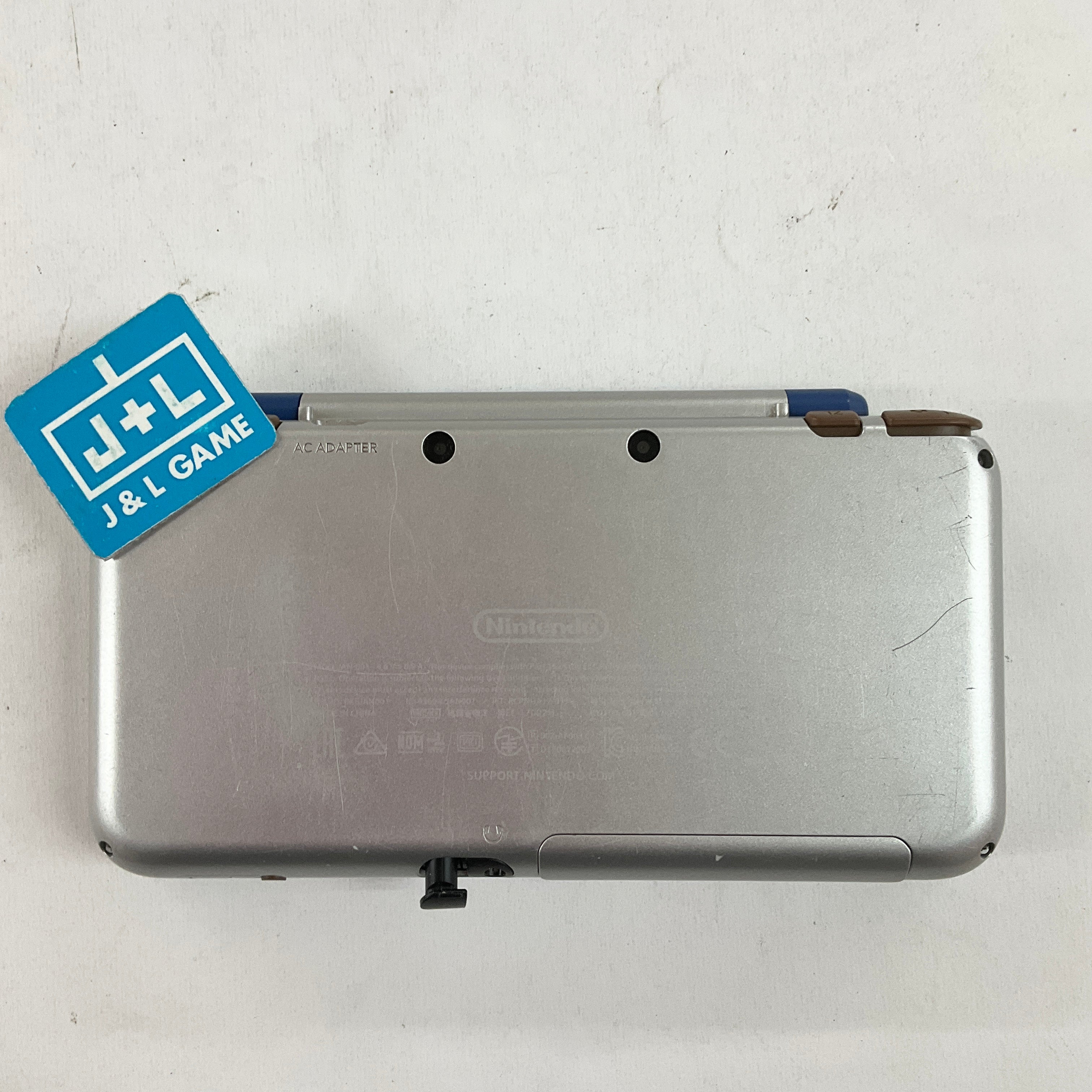 New Nintendo 2DS XL Console (Hylian Shield Edition) - Nintendo 3DS [Pre-Owned] Consoles Nintendo