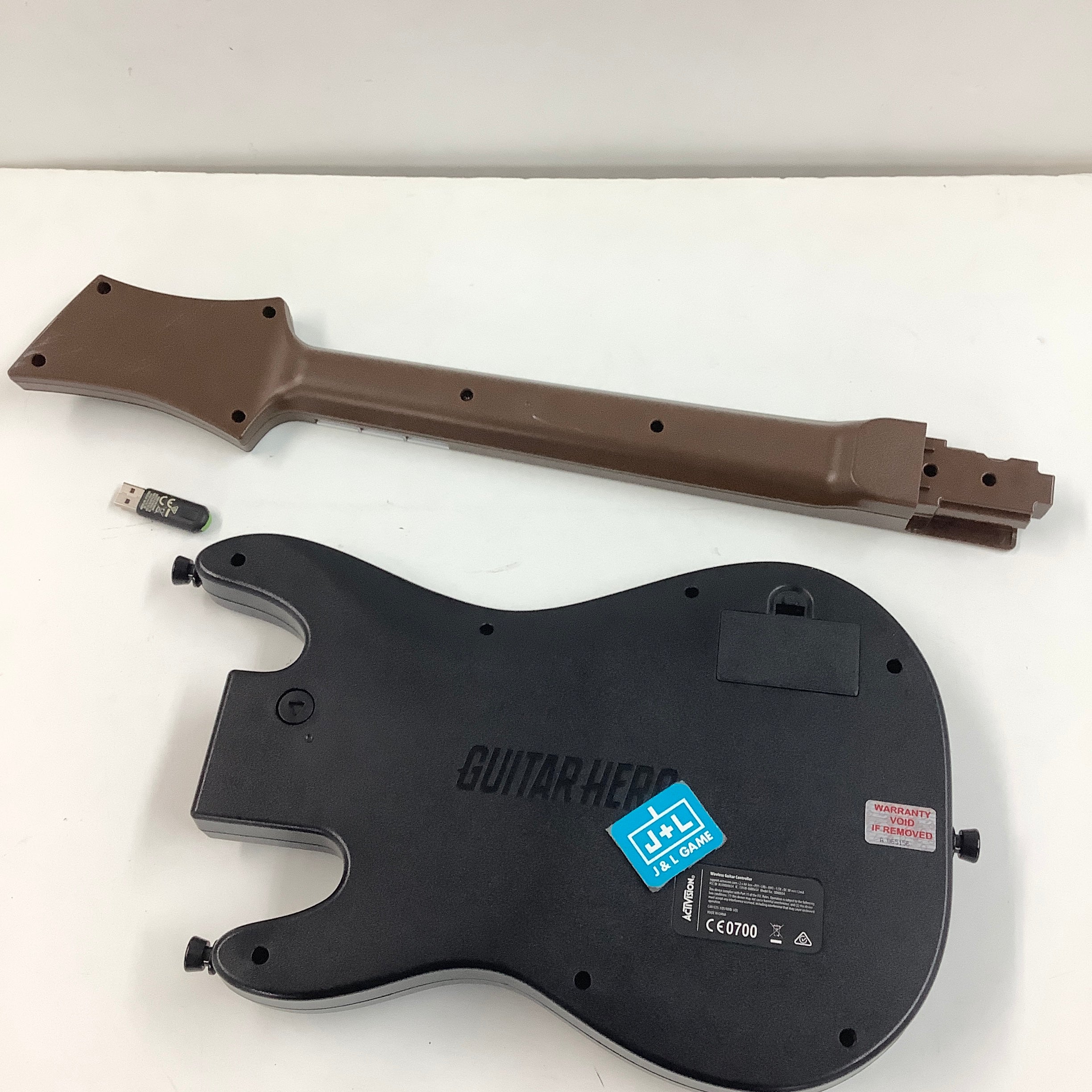 Xbox 360 Guitar Hero Live Standalone Guitar - Xbox 360 [Pre-Owned] Accessories Activision Classics