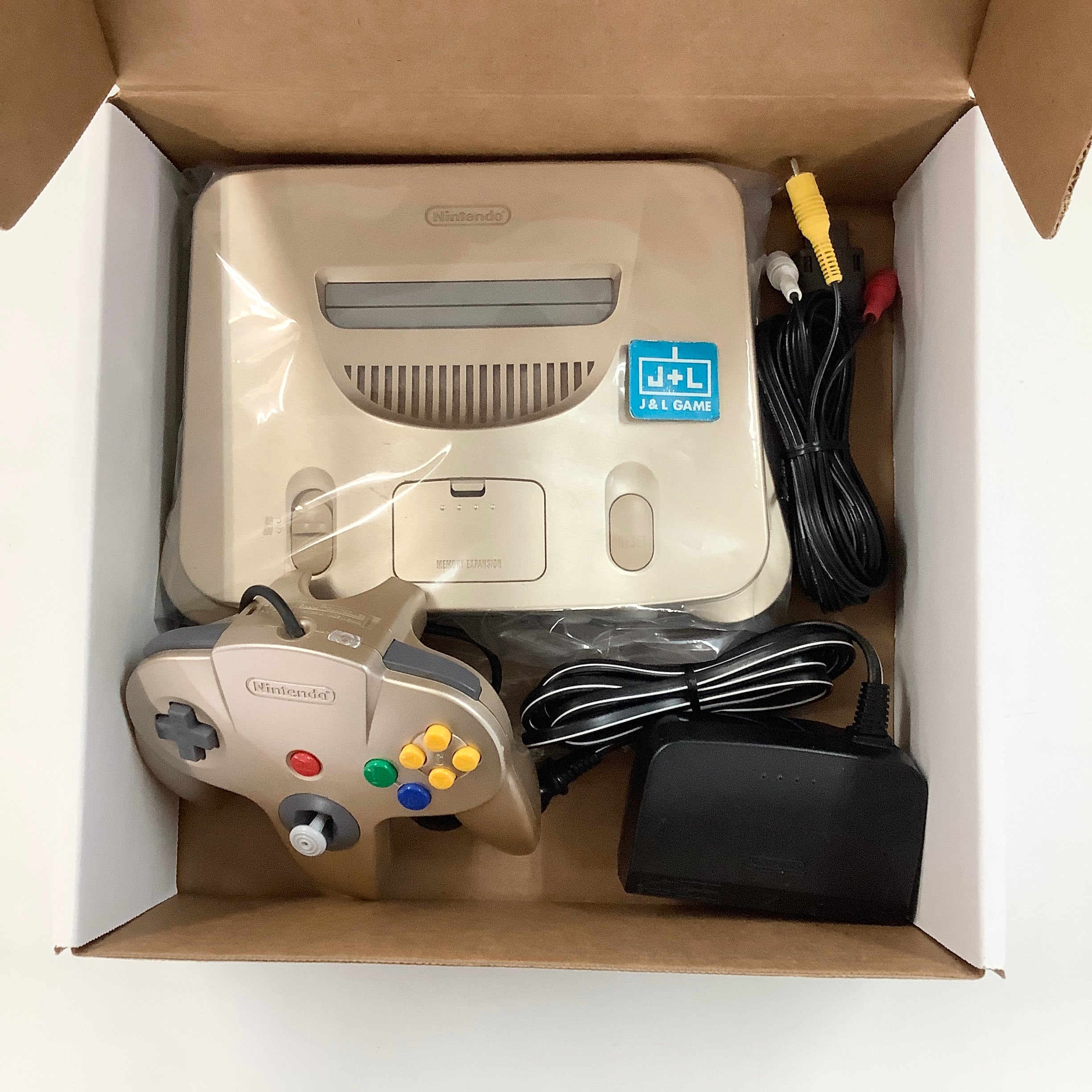 Nintendo 64 Hardware (Gold) - (N64) Nintendo 64 (Japanese Import) [Pre-Owned] Video Games Nintendo