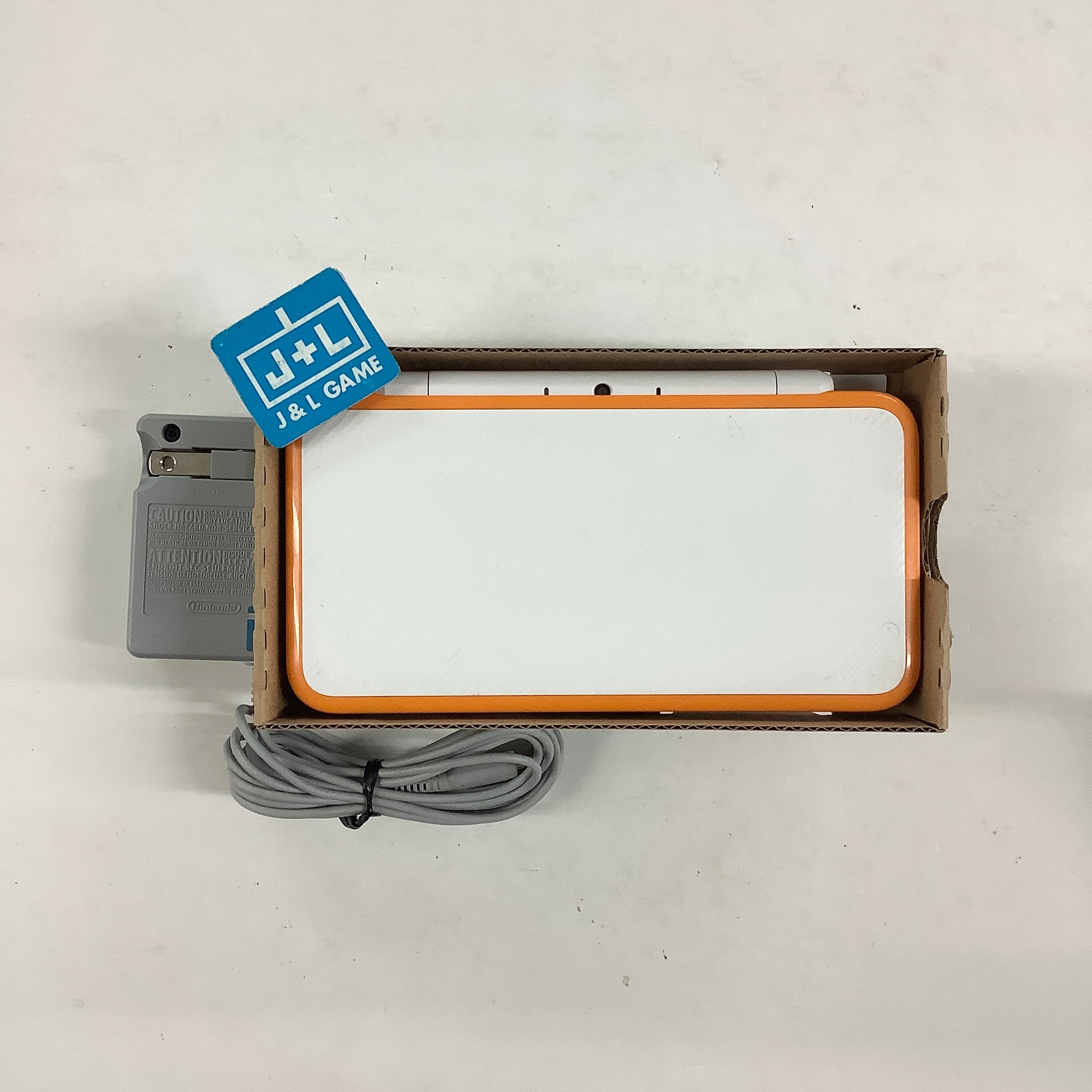 New Nintendo 2DS XL Console (White + Orange) - Nintendo 3DS [Pre-Owned] CONSOLE Nintendo
