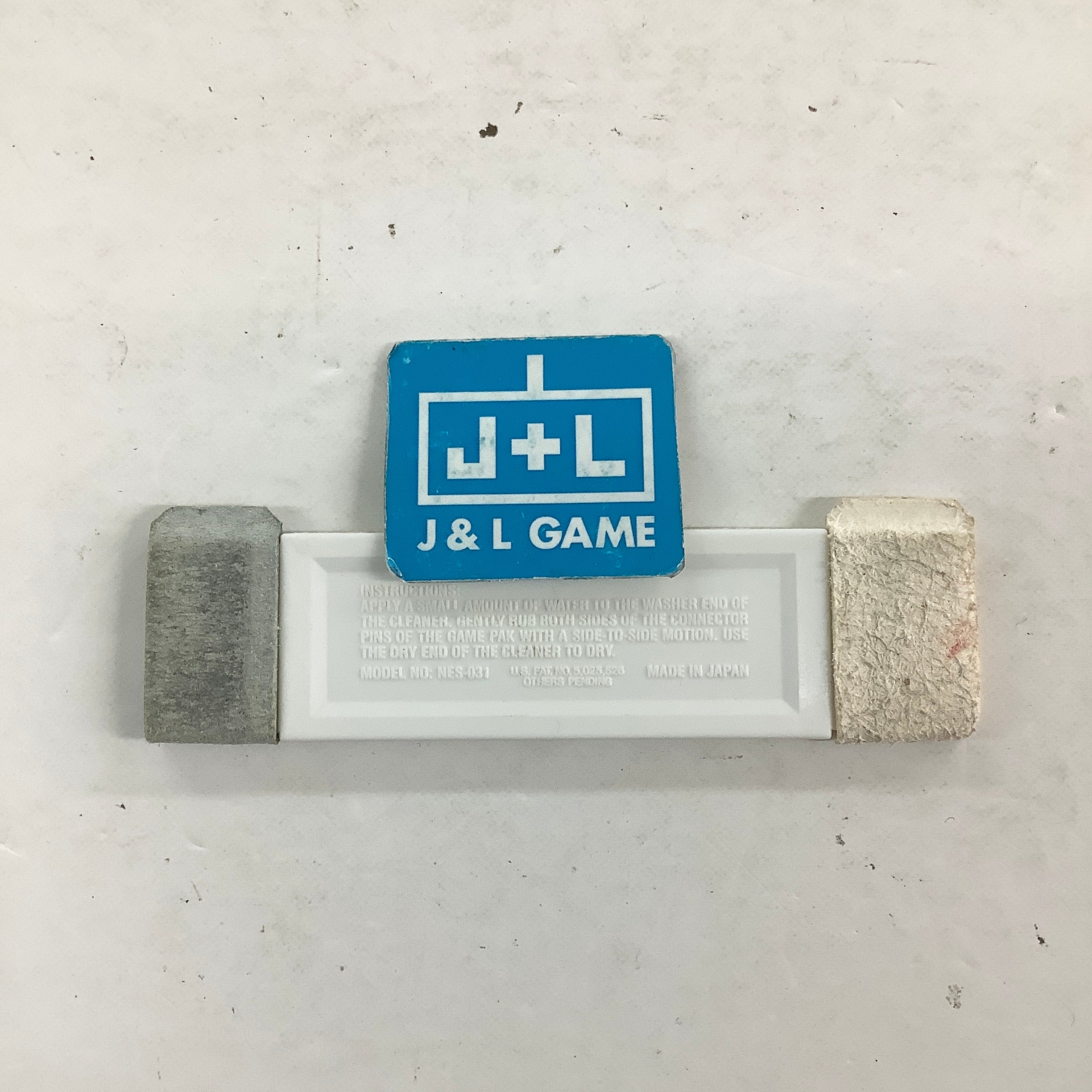 Nintendo NES Cleaning Kit - (NES) Nintendo Entertainment System [Pre-Owned]