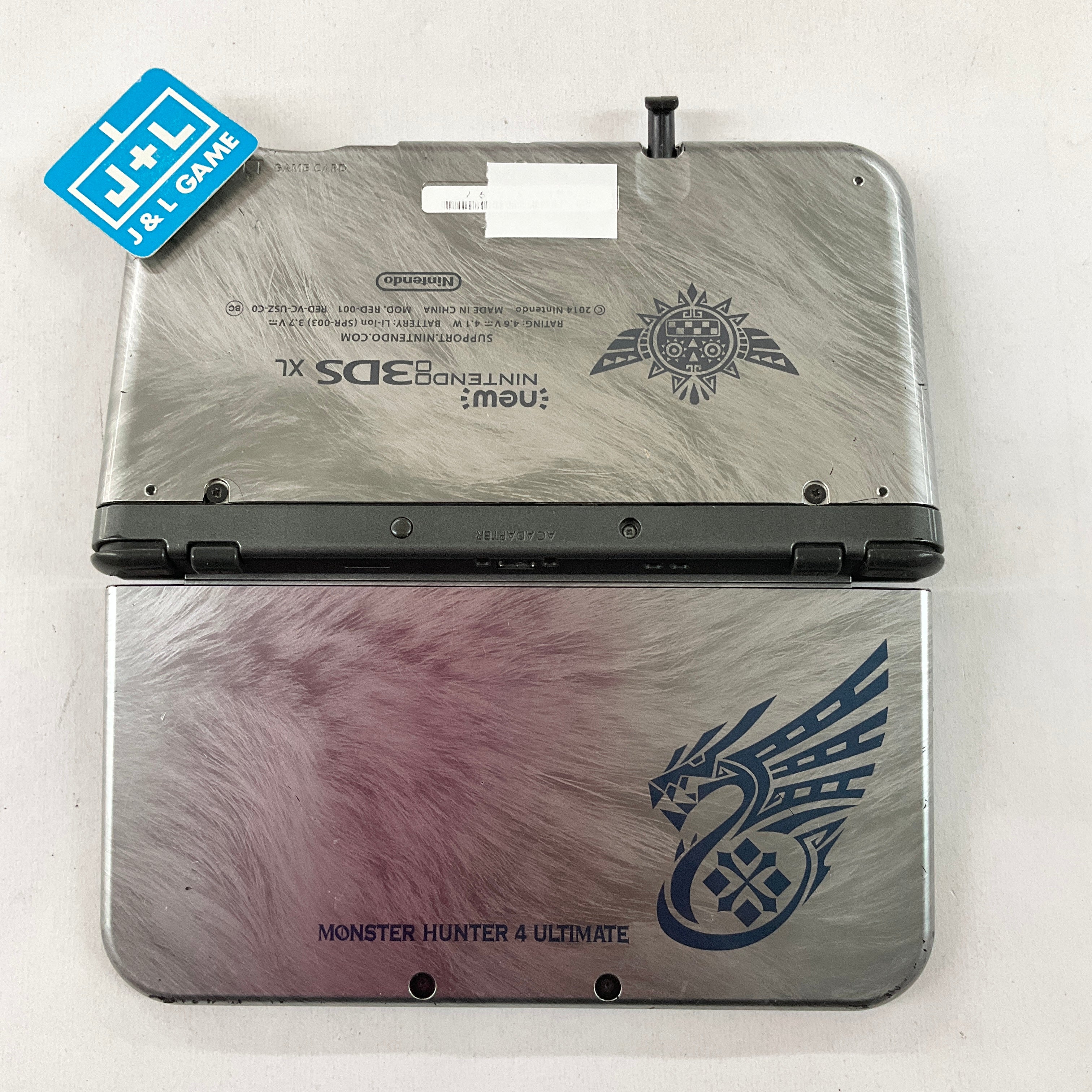 New Nintendo 3DS XL Console (Monster Hunter 4 Ultimate Edition) - Nintendo 3DS [Pre-Owned] CONSOLE Nintendo