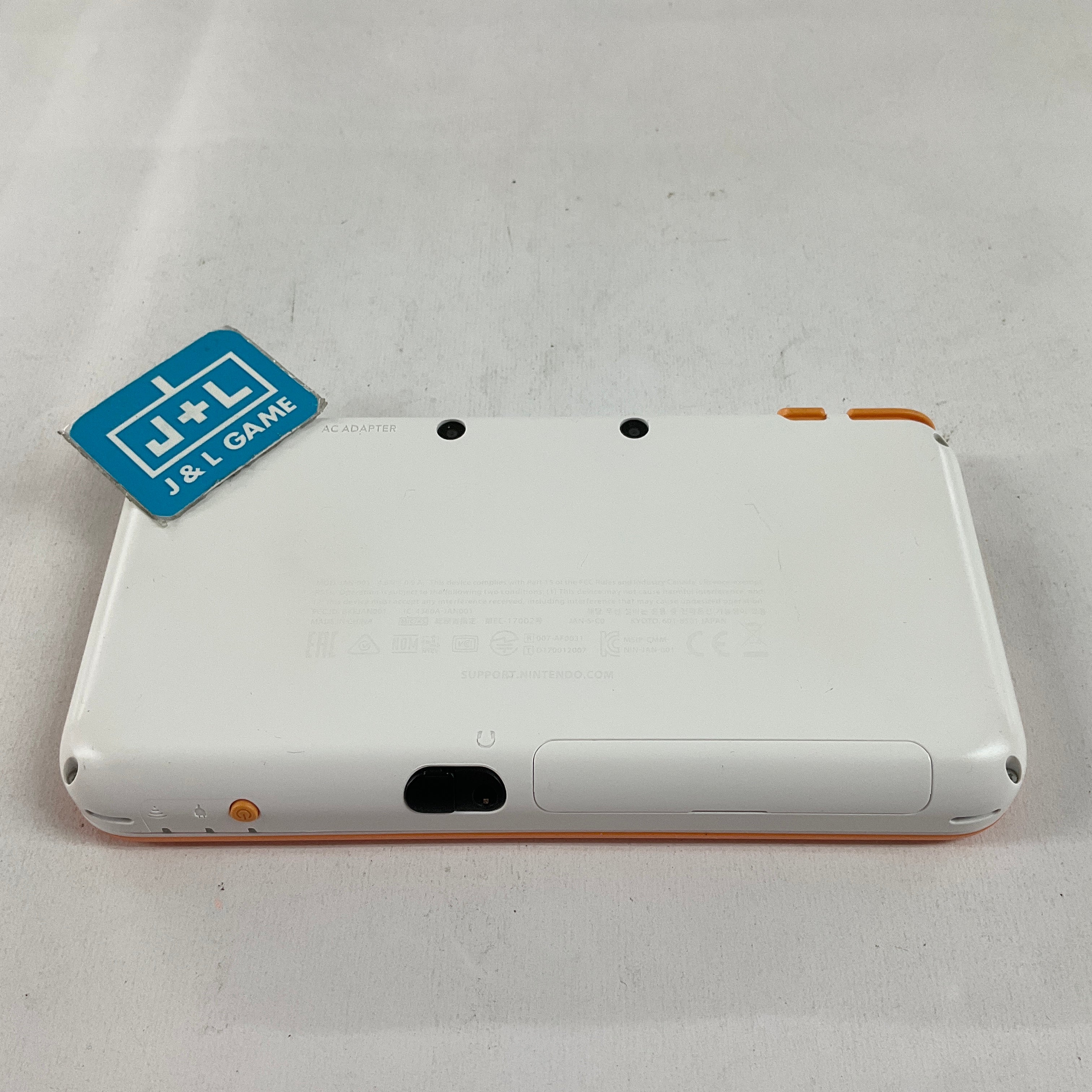 New Nintendo 2DS XL Console (White + Orange) - Nintendo 3DS [Pre-Owned] CONSOLE Nintendo