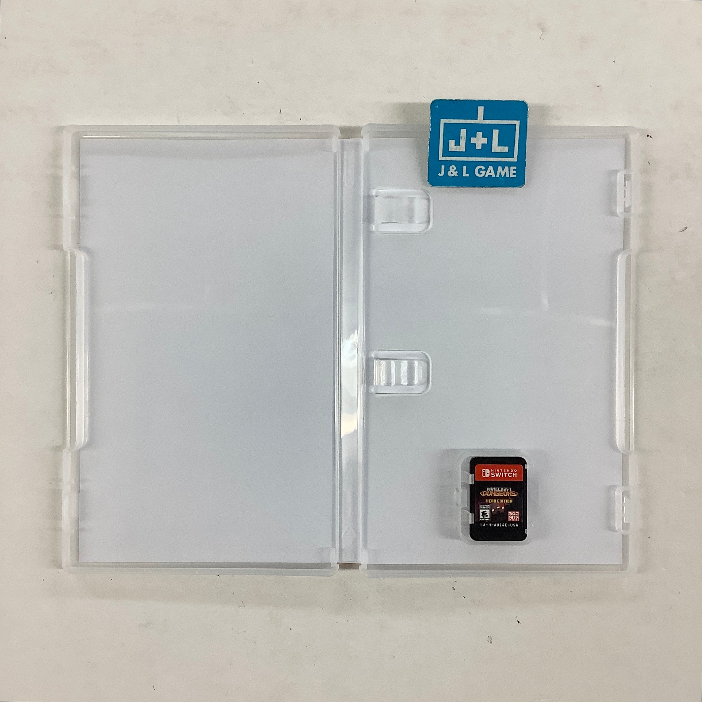 Minecraft Dungeons Hero Edition - (NSW) Nintendo Switch [Pre-Owned] Video Games Mojang AB