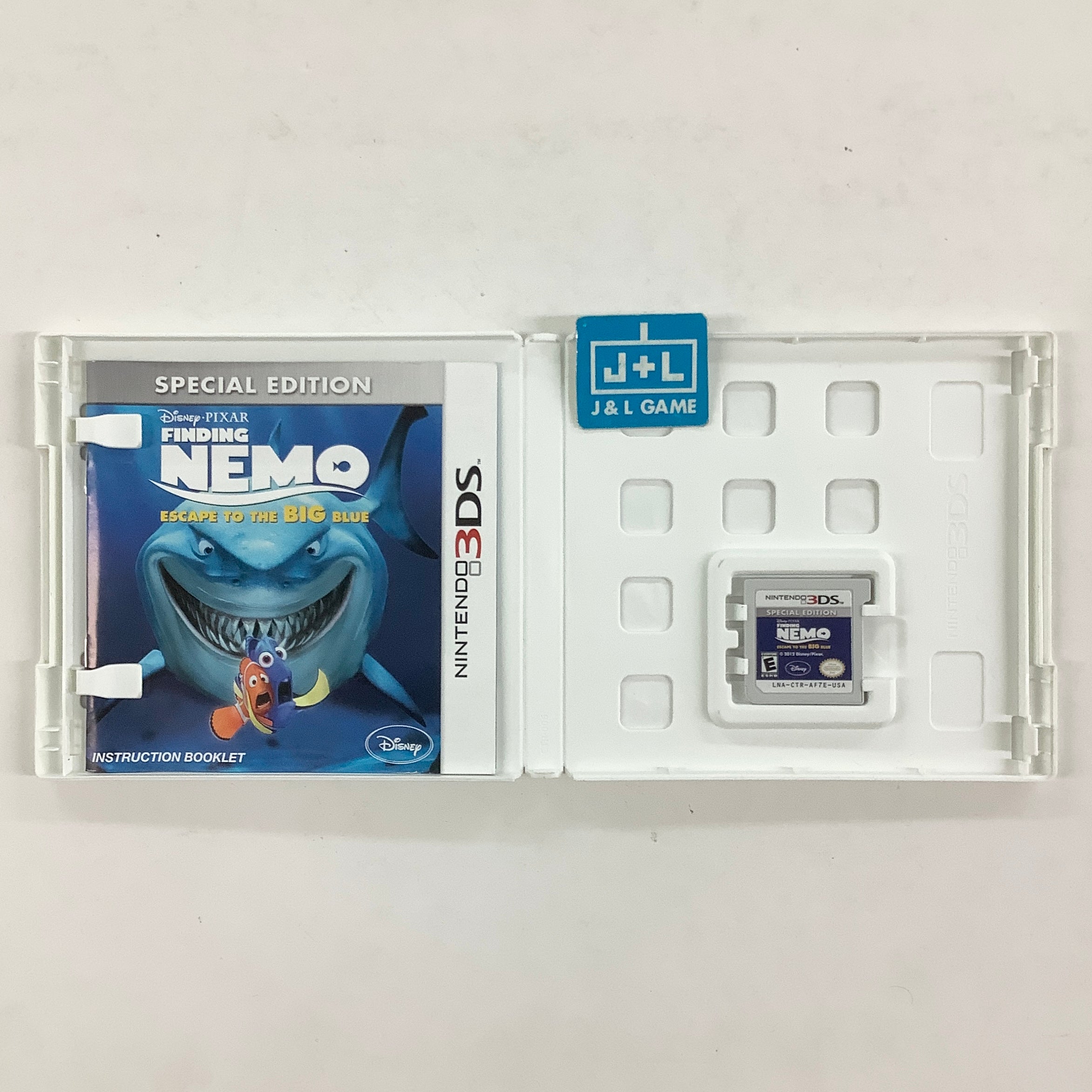 Disney/Pixar Finding Nemo: Escape to the Big Blue (Special Edition) - Nintendo 3DS [Pre-Owned] Video Games Disney Interactive Studios