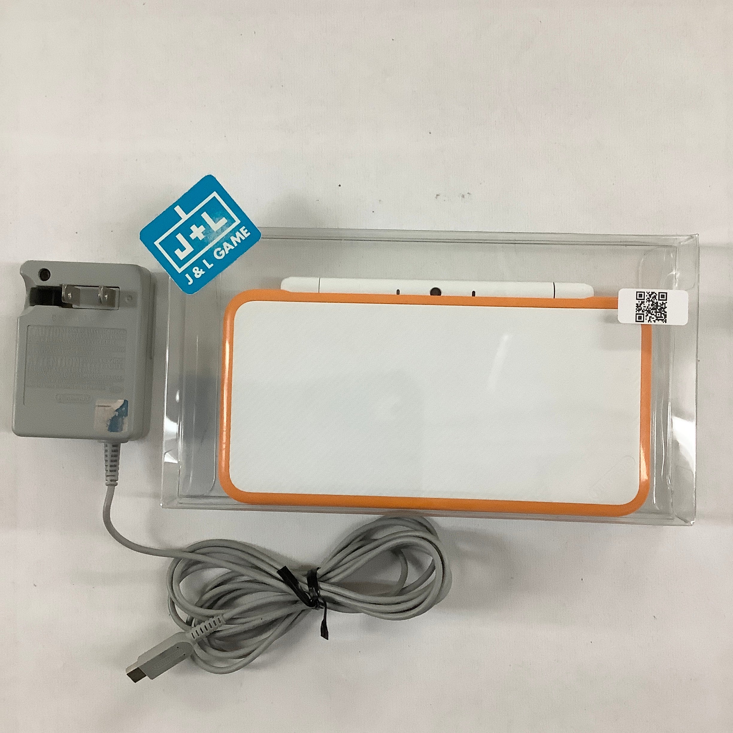 New Nintendo 2DS XL Console (White + Orange) - Nintendo 3DS [Pre-Owned] CONSOLE Nintendo