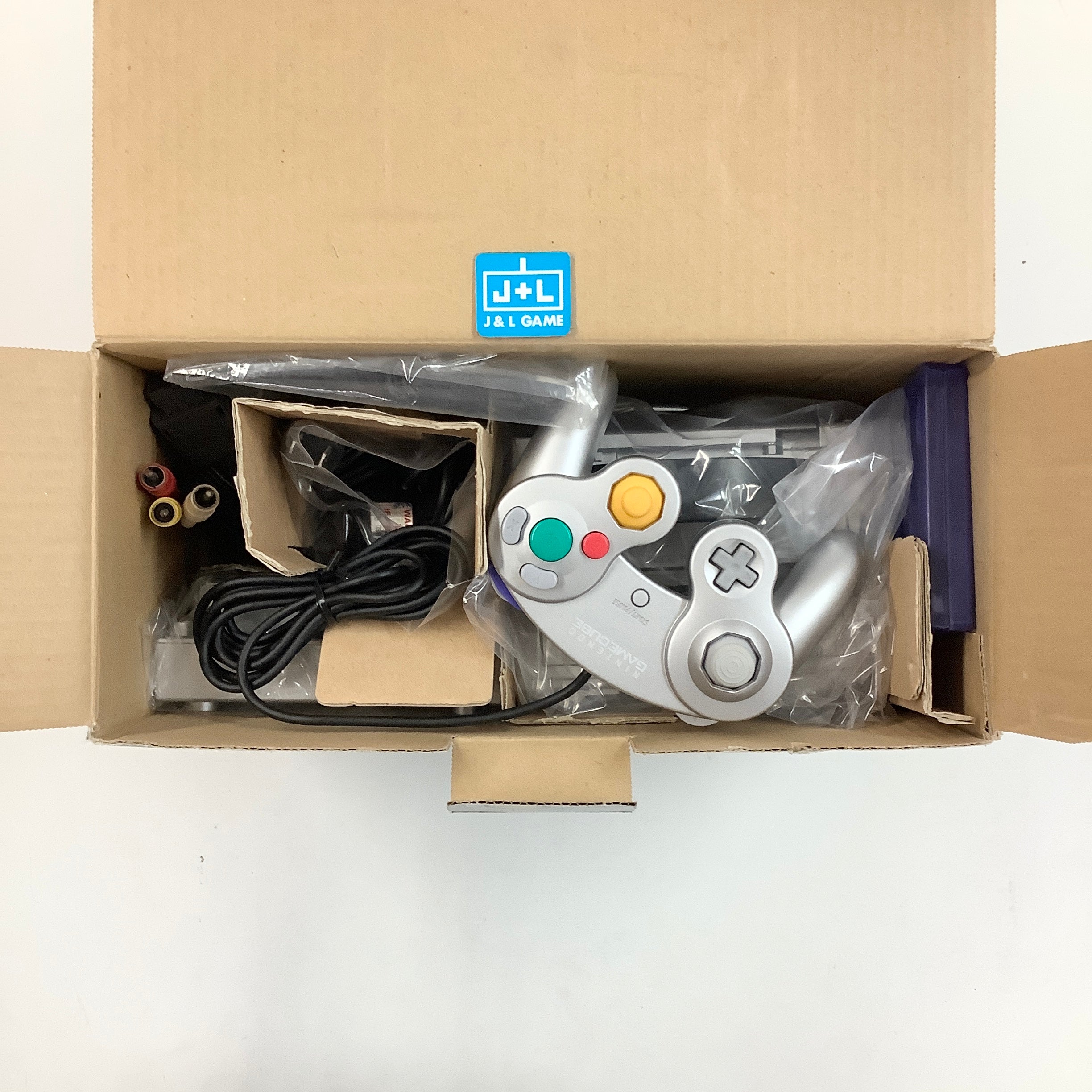 Nintendo Gamecube Console (Platinum with Game Boy Player) - (GC) GameCube [Pre-Owned] (Japanese Import)