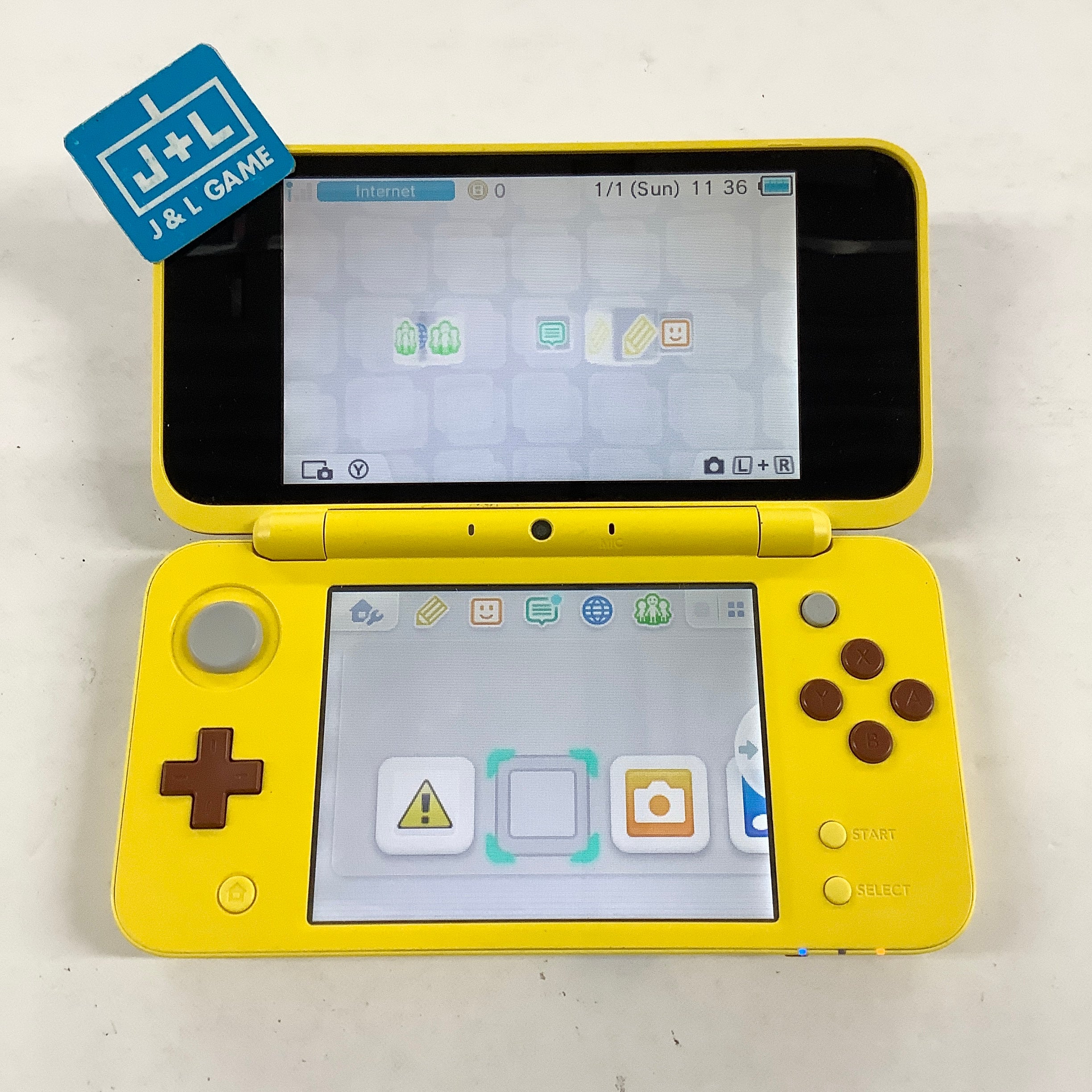 New Nintendo 2DS XL Console (Pikachu Edition) - Nintendo 3DS [Pre-Owned] Consoles Nintendo