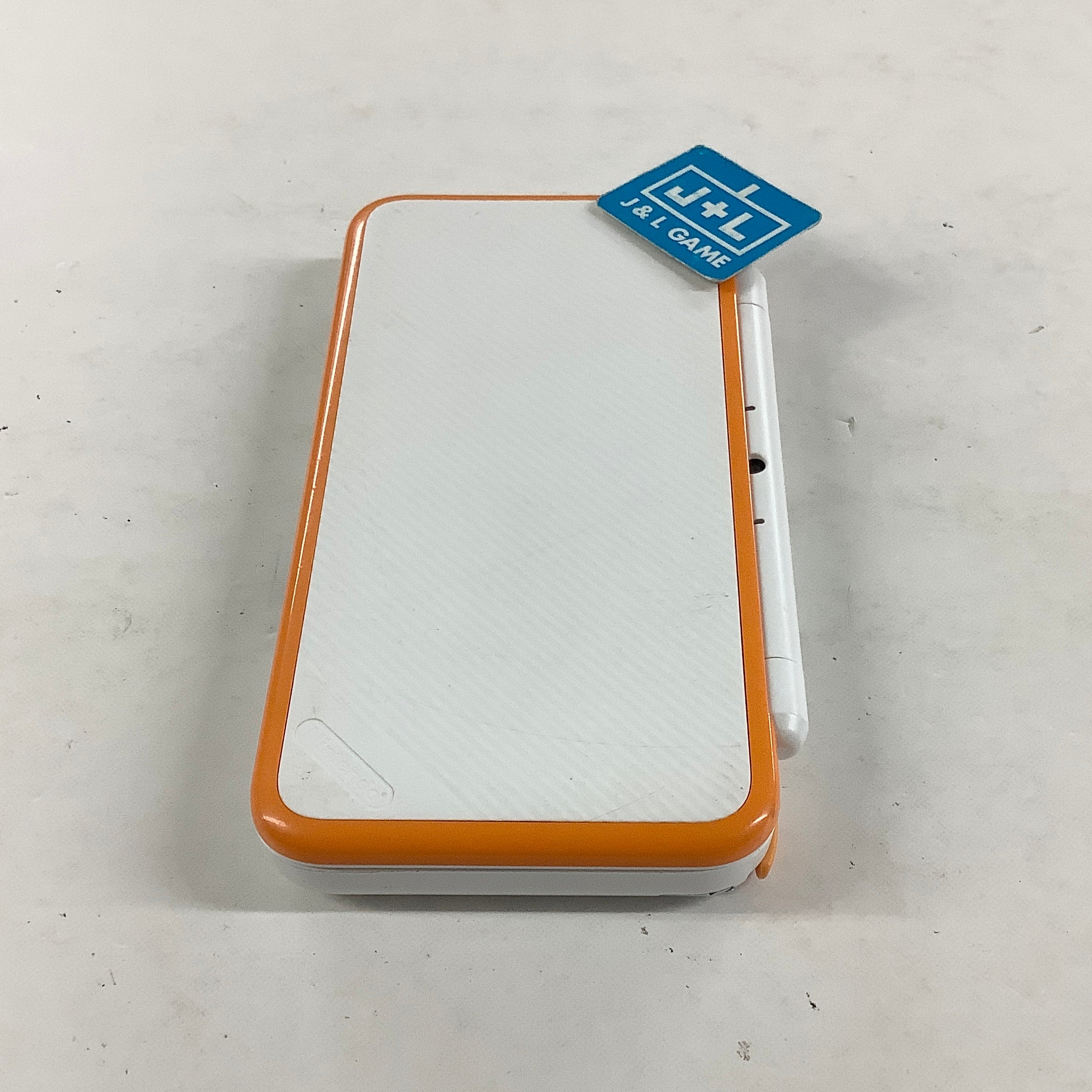 New Nintendo 2DS XL Console (White + Orange) - Nintendo 3DS [Pre-Owned] CONSOLE Nintendo