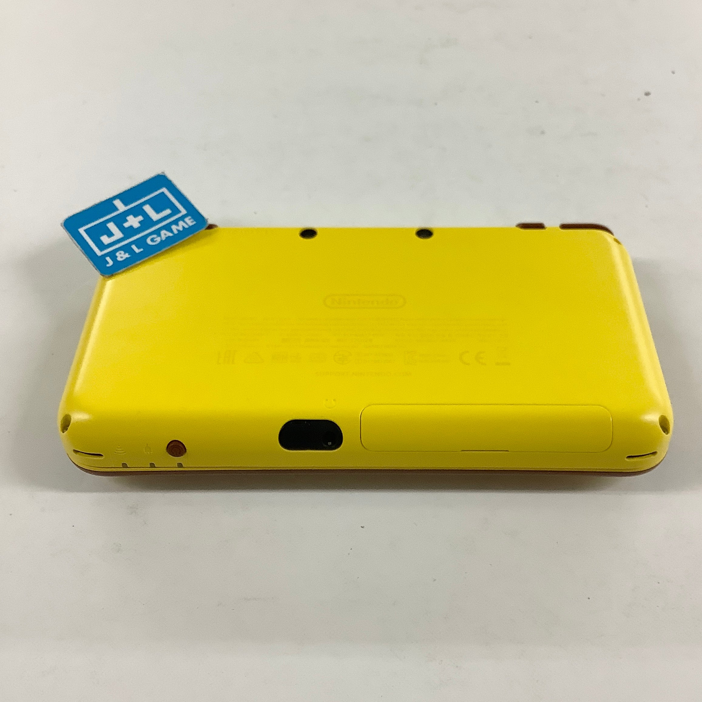 New Nintendo 2DS XL Console (Pikachu Edition) - Nintendo 3DS [Pre-Owned] Consoles Nintendo