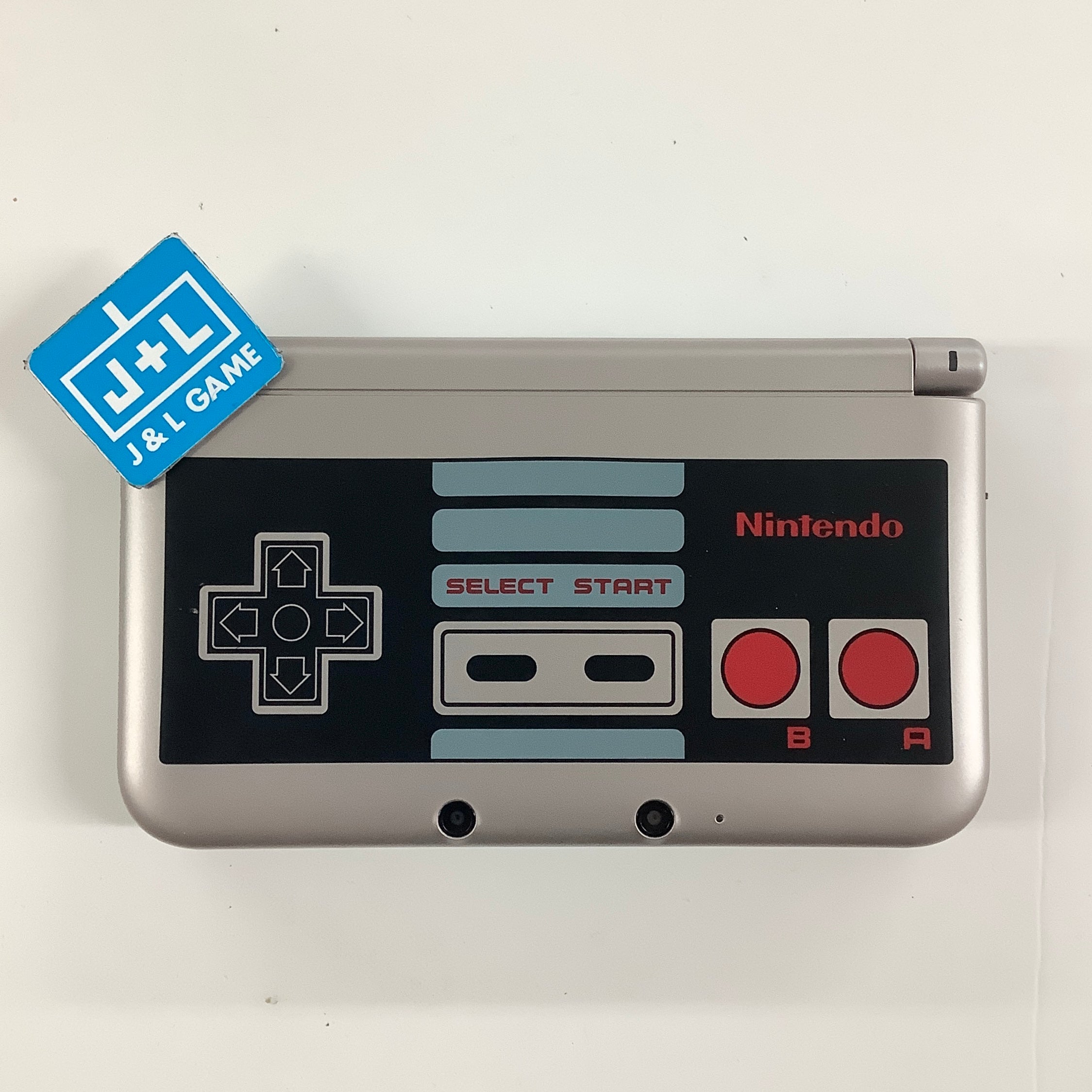 Nintendo 3DS XL Console (Retro NES) - Nintendo 3DS [Pre-Owned] Consoles Nintendo