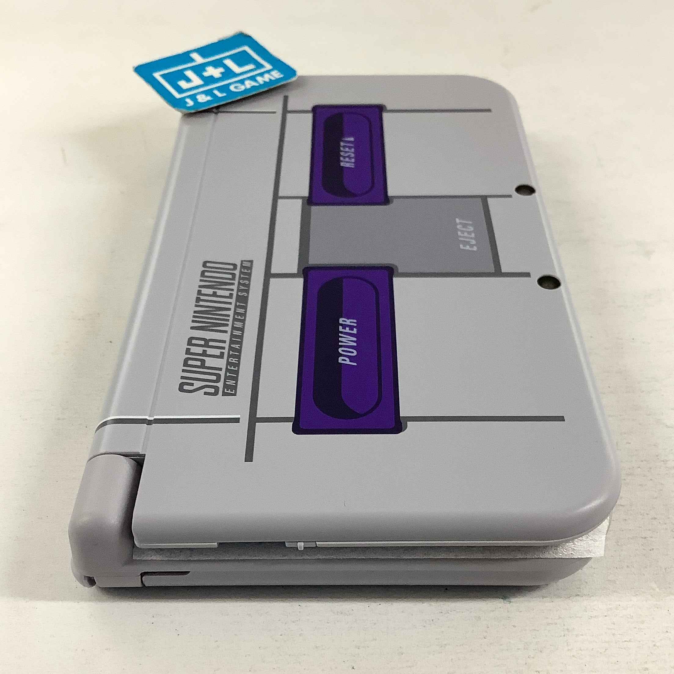 New Nintendo 3DS XL Console (Super NES Edition) - Nintendo 3DS [Pre-Owned] Consoles Nintendo