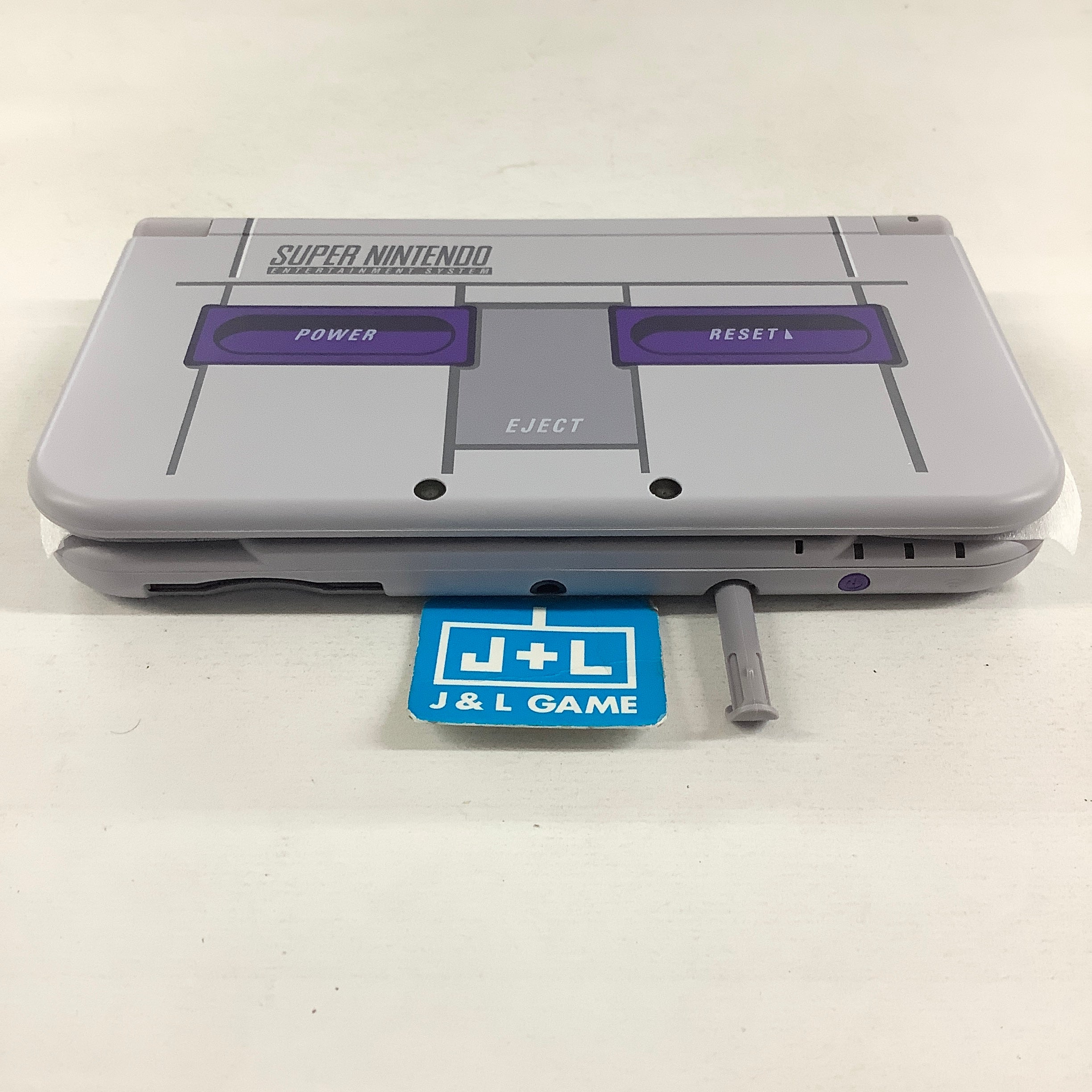New Nintendo 3DS XL Console (Super NES Edition) - Nintendo 3DS [Pre-Owned] Consoles Nintendo