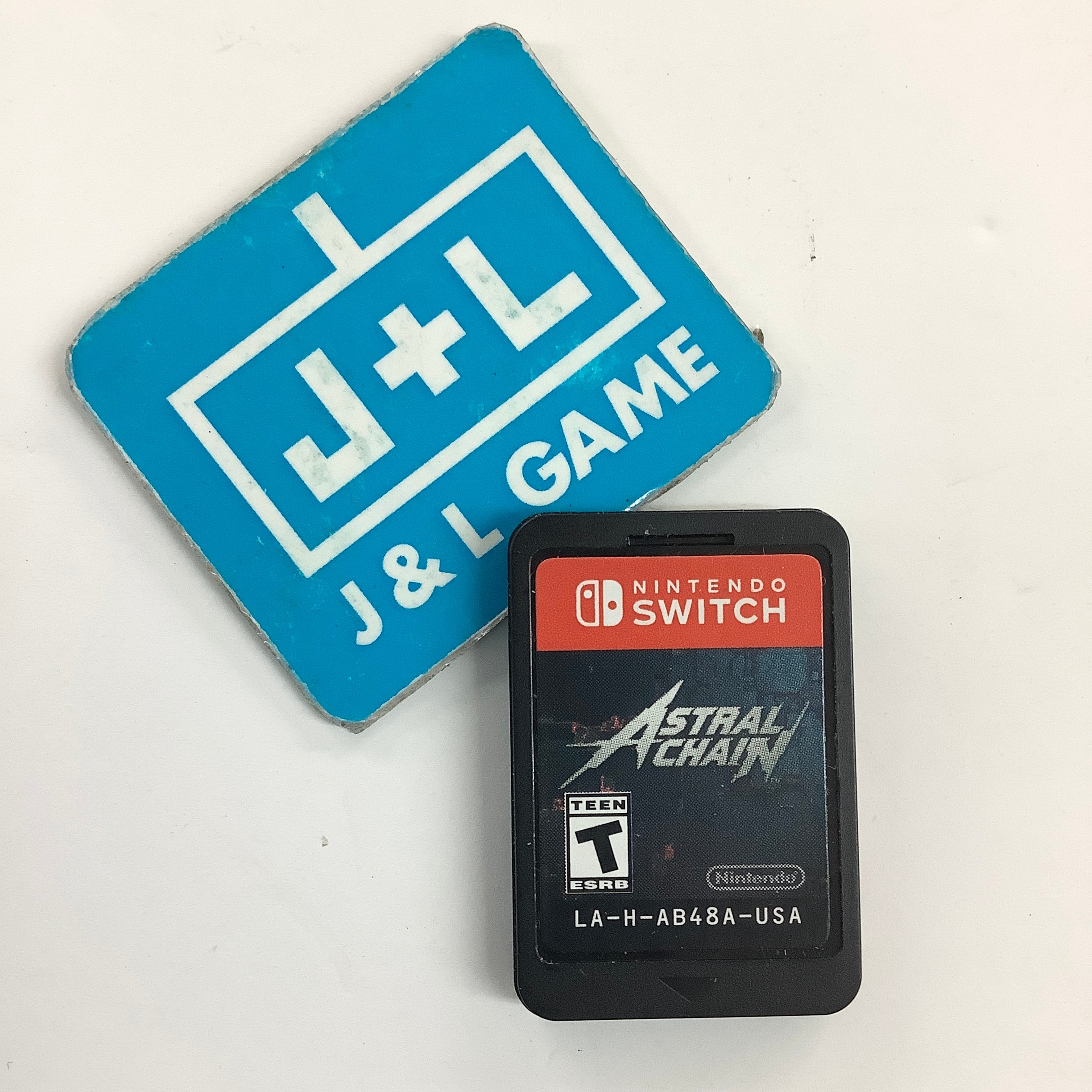 Astral Chain - (NSW) Nintendo Switch [Pre-Owned]