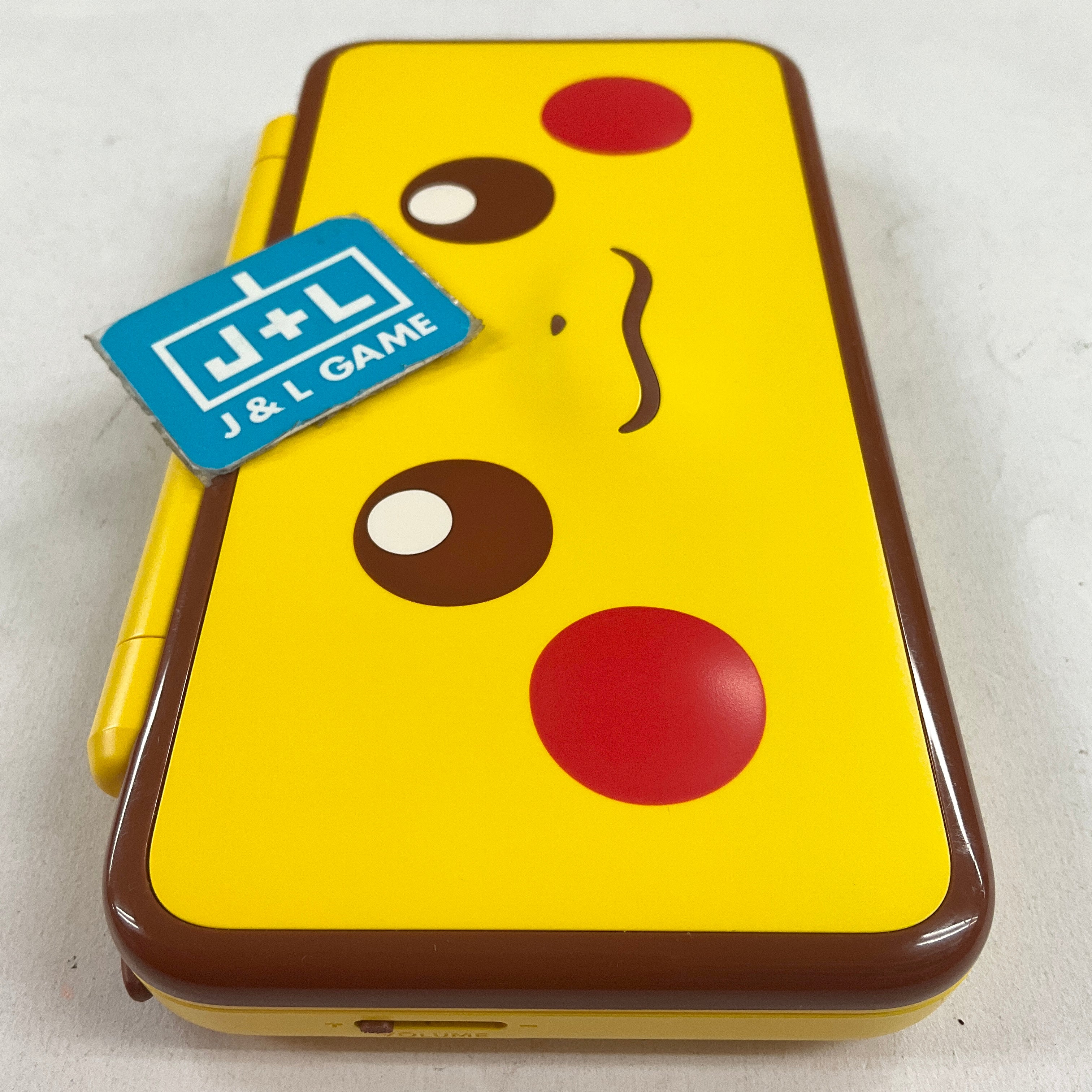 New Nintendo 2DS XL Console (Pikachu Edition) - Nintendo 3DS [Pre-Owned] Consoles Nintendo