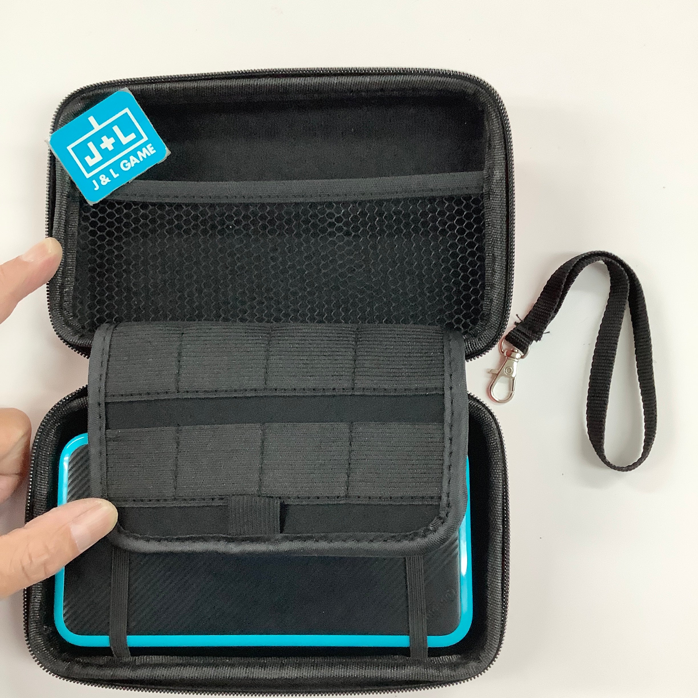 New Nintendo 2DS XL Hard Pouch Carrying Case (Black) - (3DS) Nintendo 3DS