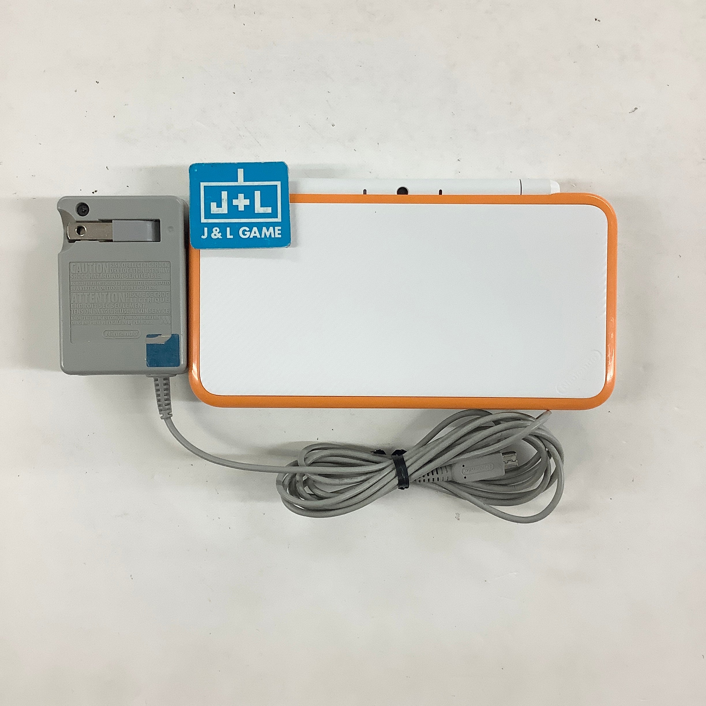 New Nintendo 2DS XL Console (White + Orange) - Nintendo 3DS [Pre-Owned] CONSOLE Nintendo
