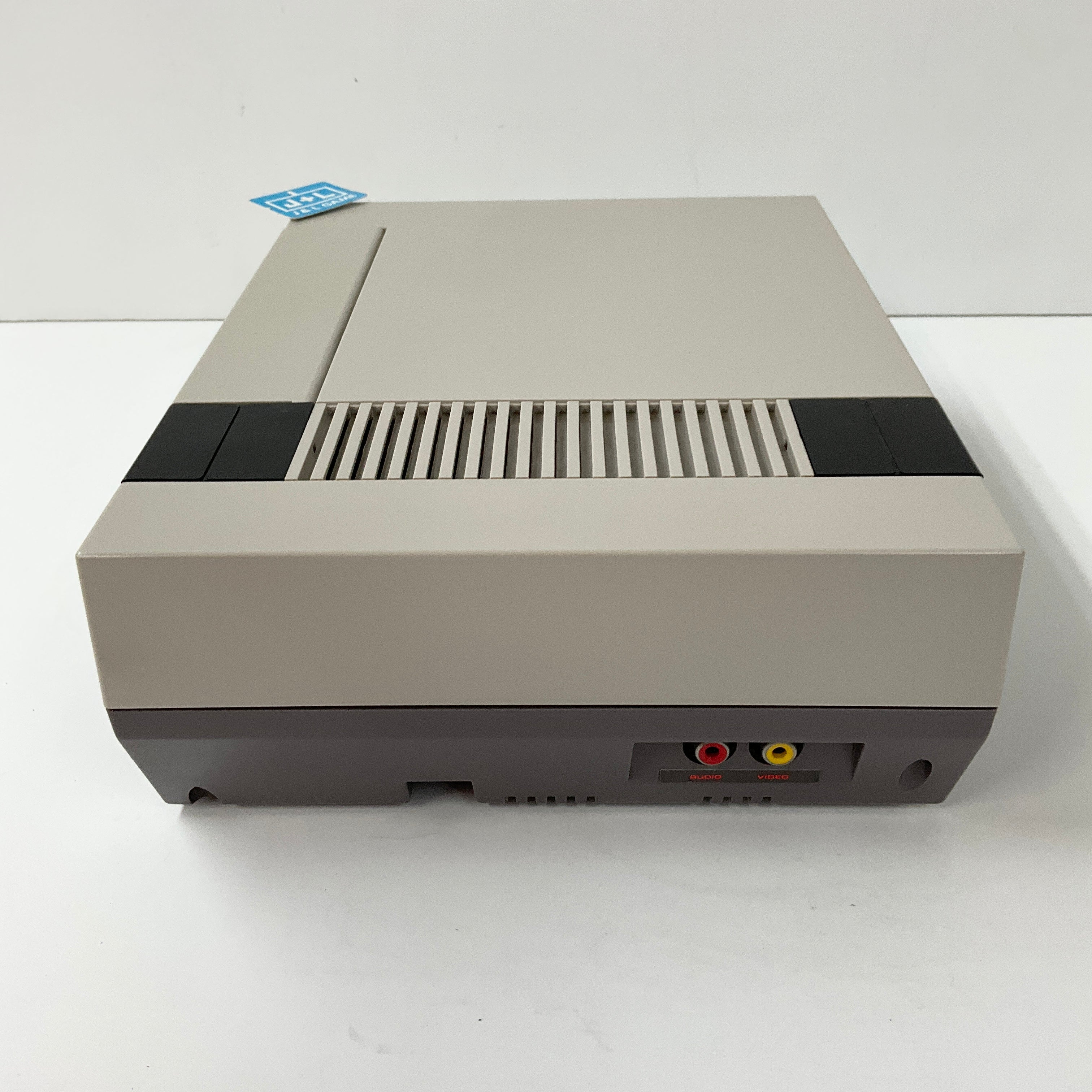 Nintendo Entertainment System Action Set - (NES) Nintendo Entertainment System [Pre-Owned] Consoles Alcon Laboratories, Inc   