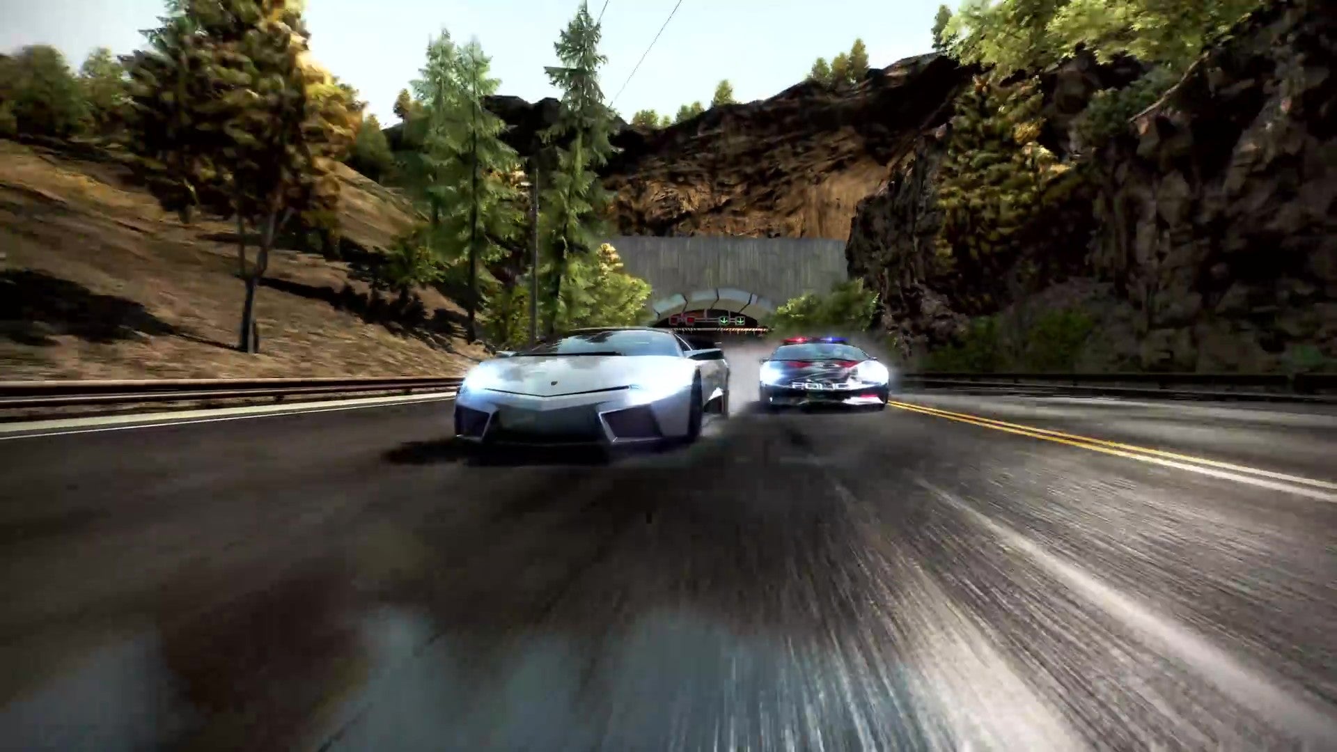 Need for Speed Hot Pursuit Remastered - (NSW) Nintendo Switch Video Games Electronic Arts   