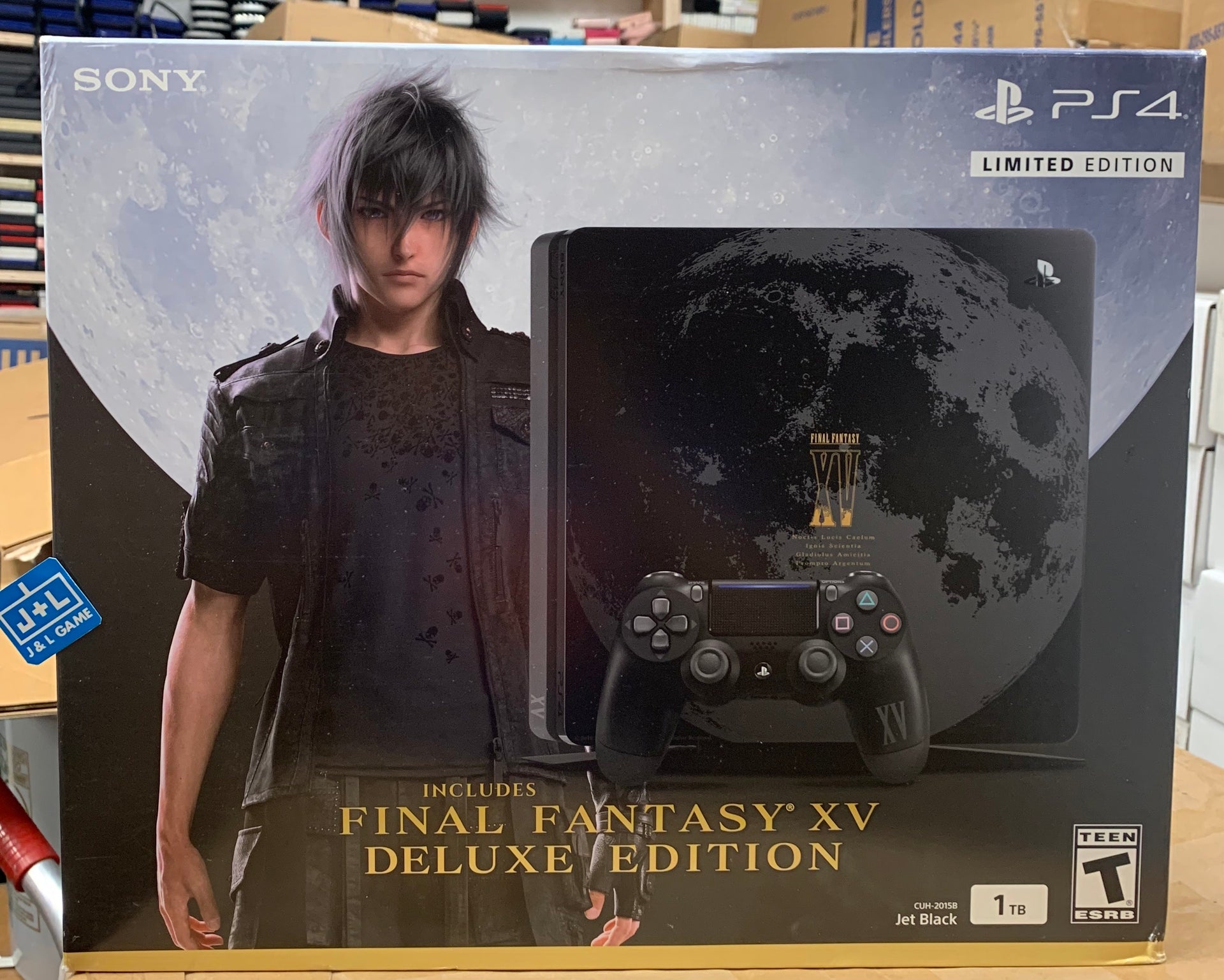 Sony PlayStation 4 1TB ( Final Fantasy XV Limited Edition Bundle ) - P