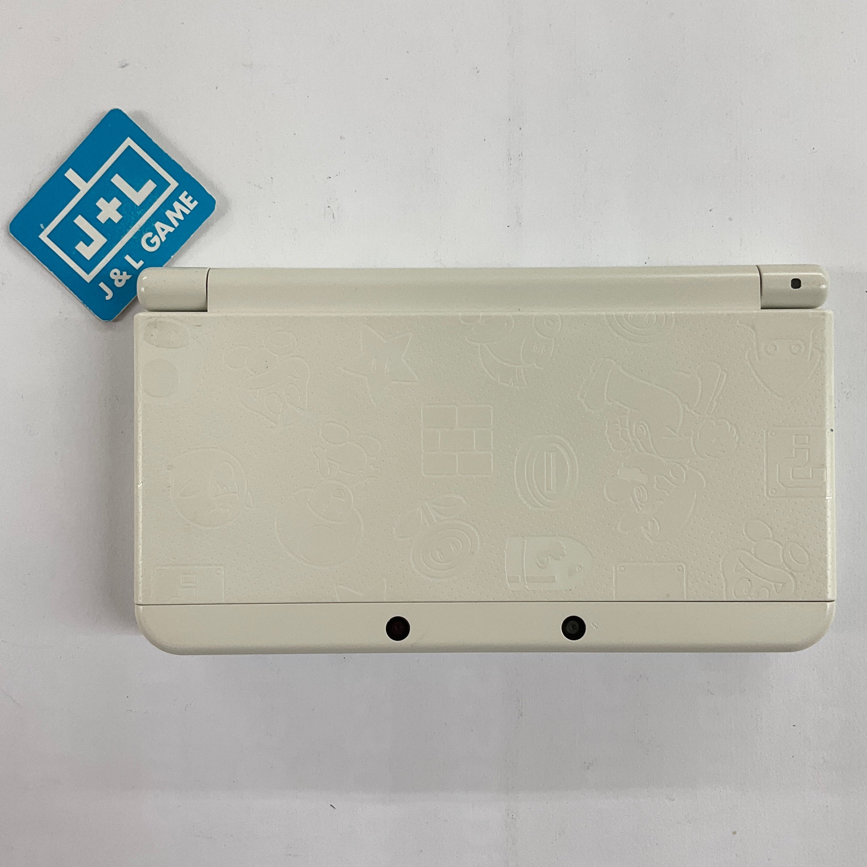 New Nintendo 3DS Console (Mario White) - Nintendo 3DS [Pre-Owned] Consoles Nintendo   