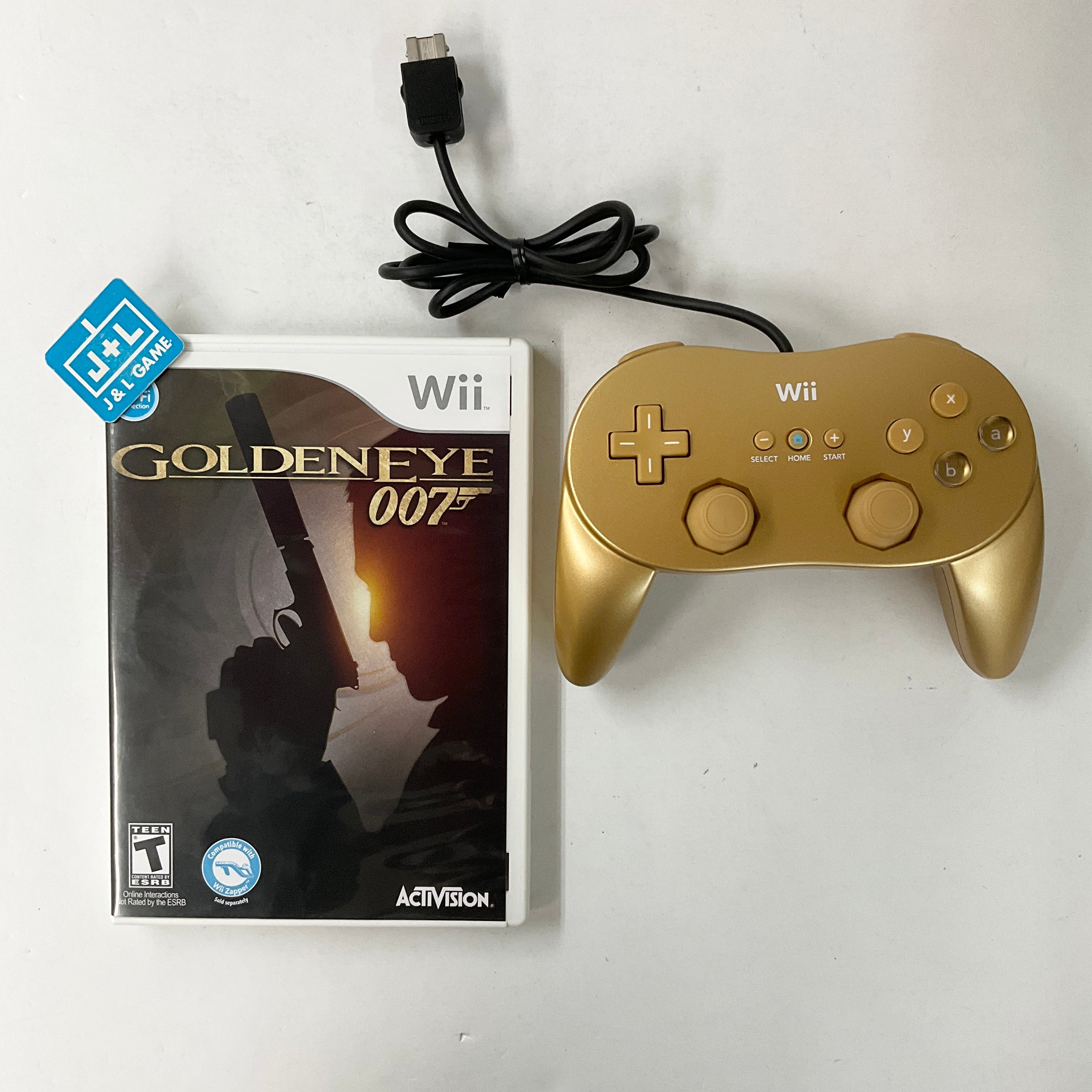 James Bond 007: GoldenEye 007 Classic Edition Hardware Bundle with Gold Wii Classic Controller Pro - Nintendo Wii [Pre-Owned] Video Games ACTIVISION   