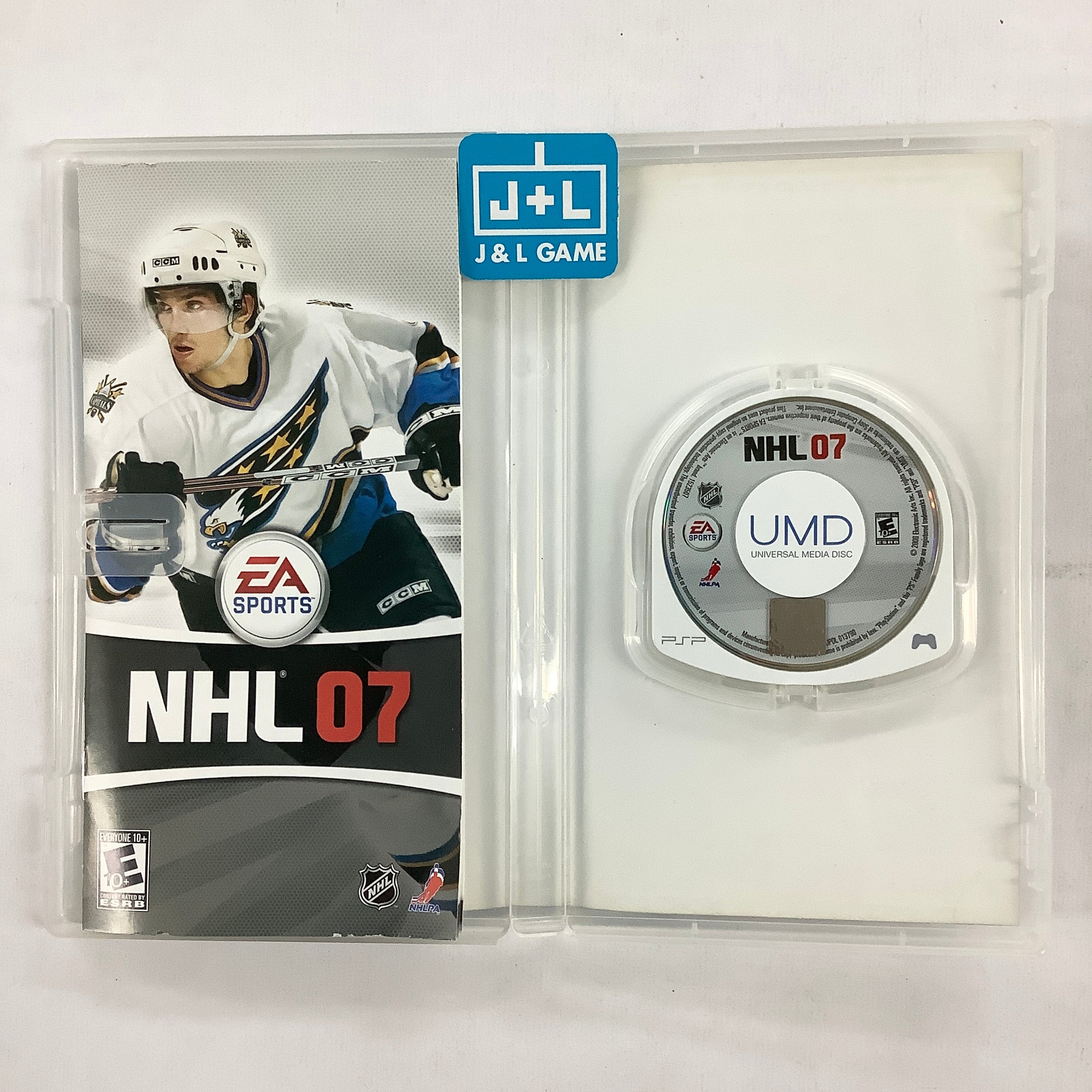 NHL 07 - Sony PSP [Pre-Owned] Video Games EA Sports   