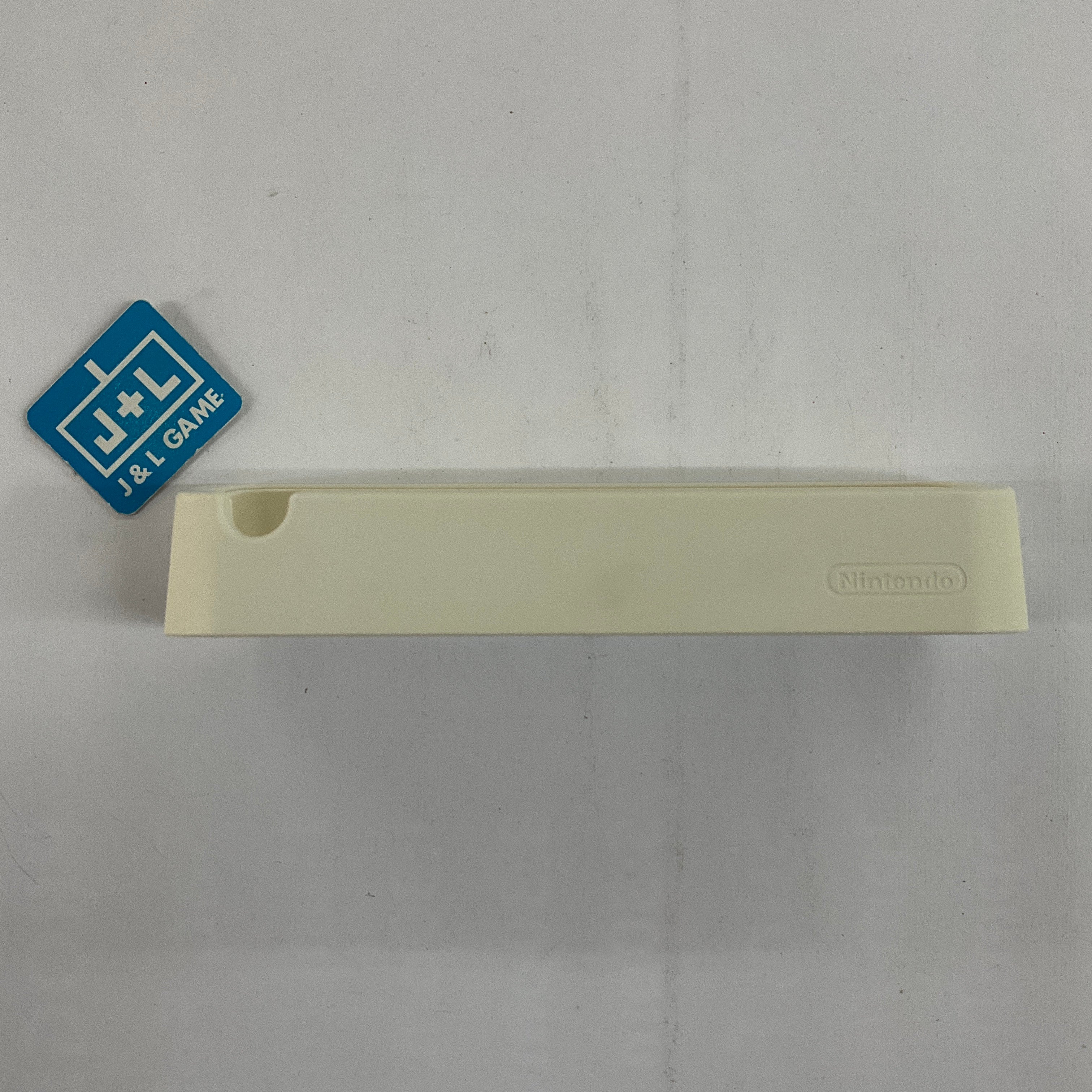 New Nintendo 3DS Charging Stand (White) - Nintendo 3DS (Pre-Owned) (Japanese Import) Accessories Nintendo   