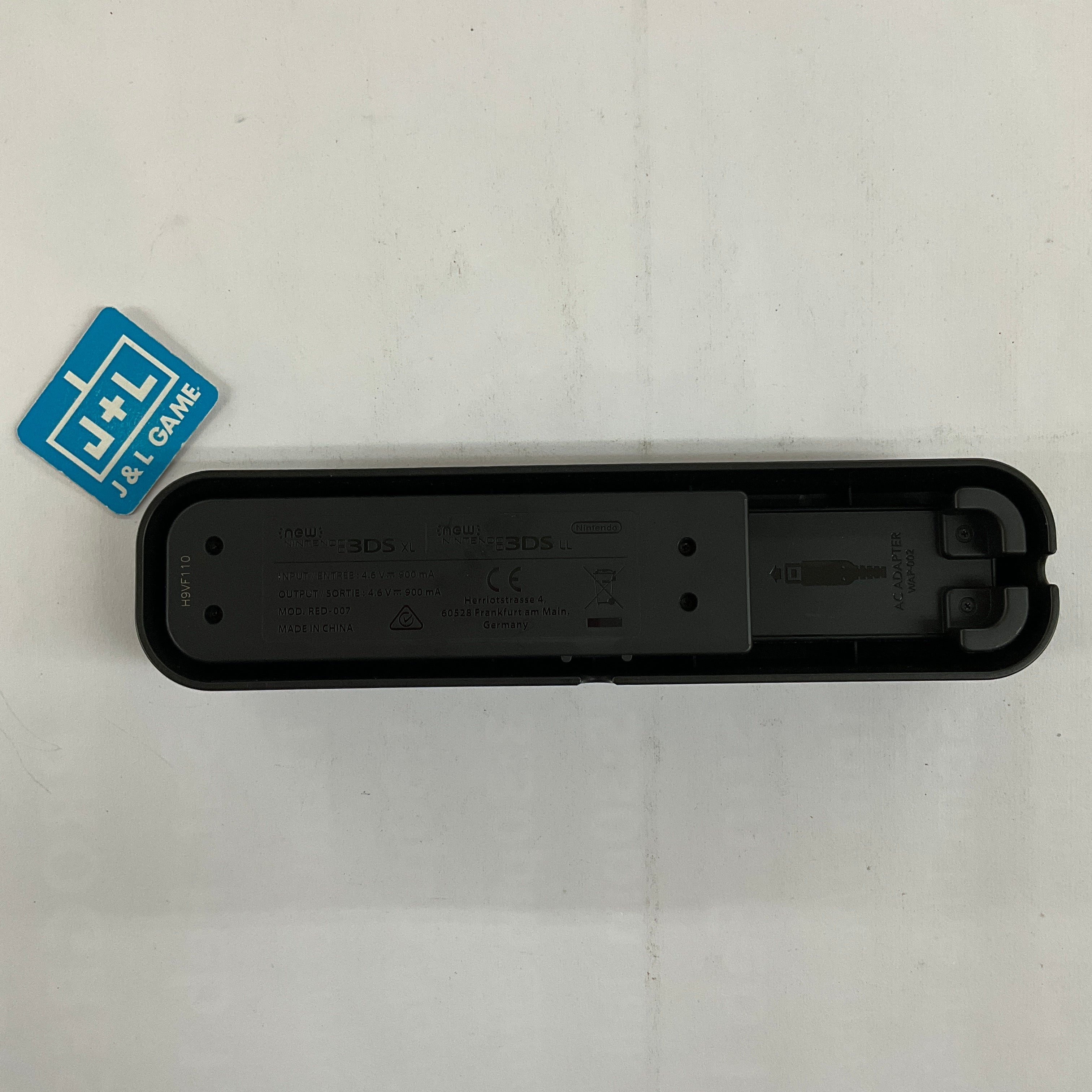 New Nintendo 3DS XL Charging Stand (Black) - Nintendo 3DS [Pre-Owned] (European Import) Accessories Nintendo   